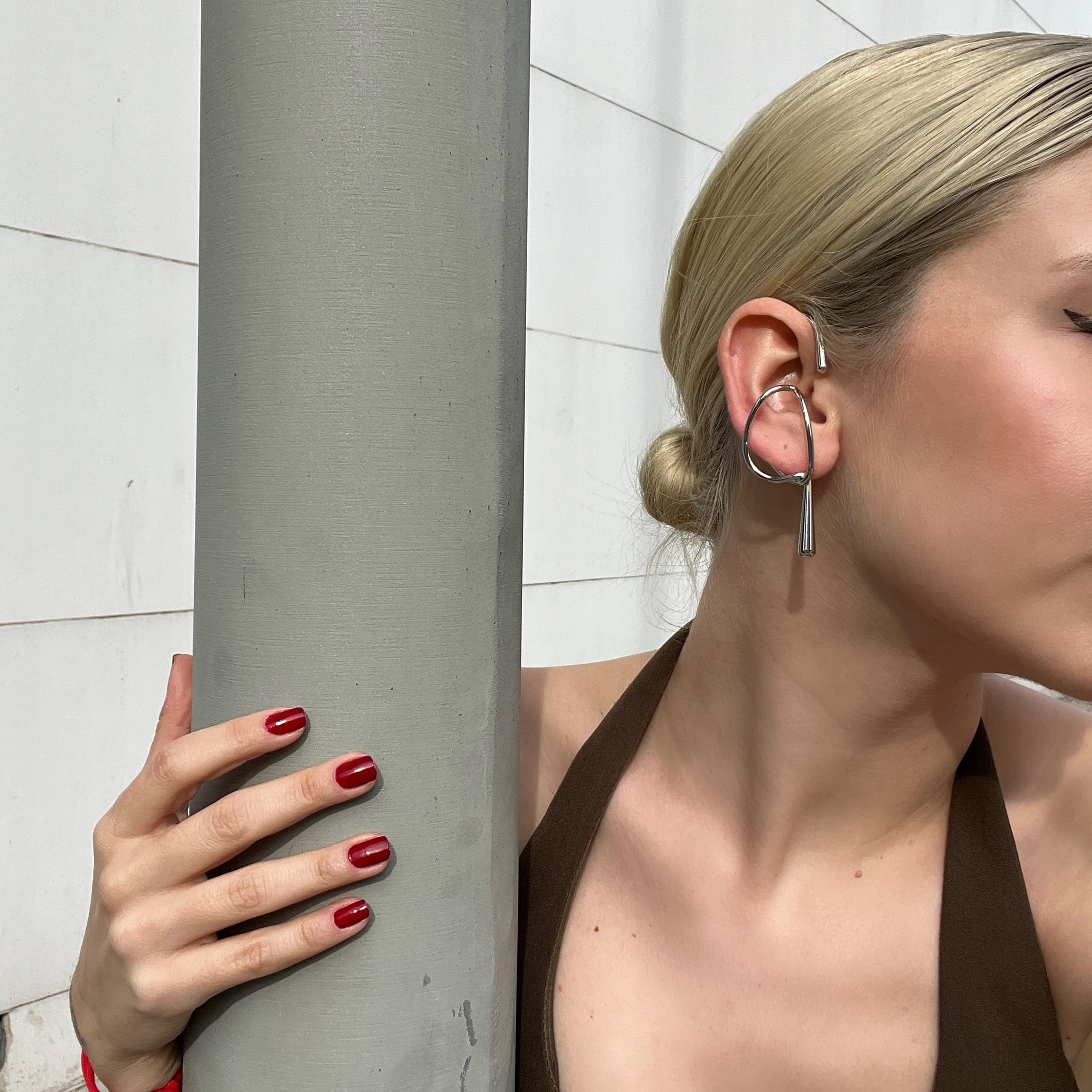 Silver Baisse Earcuff