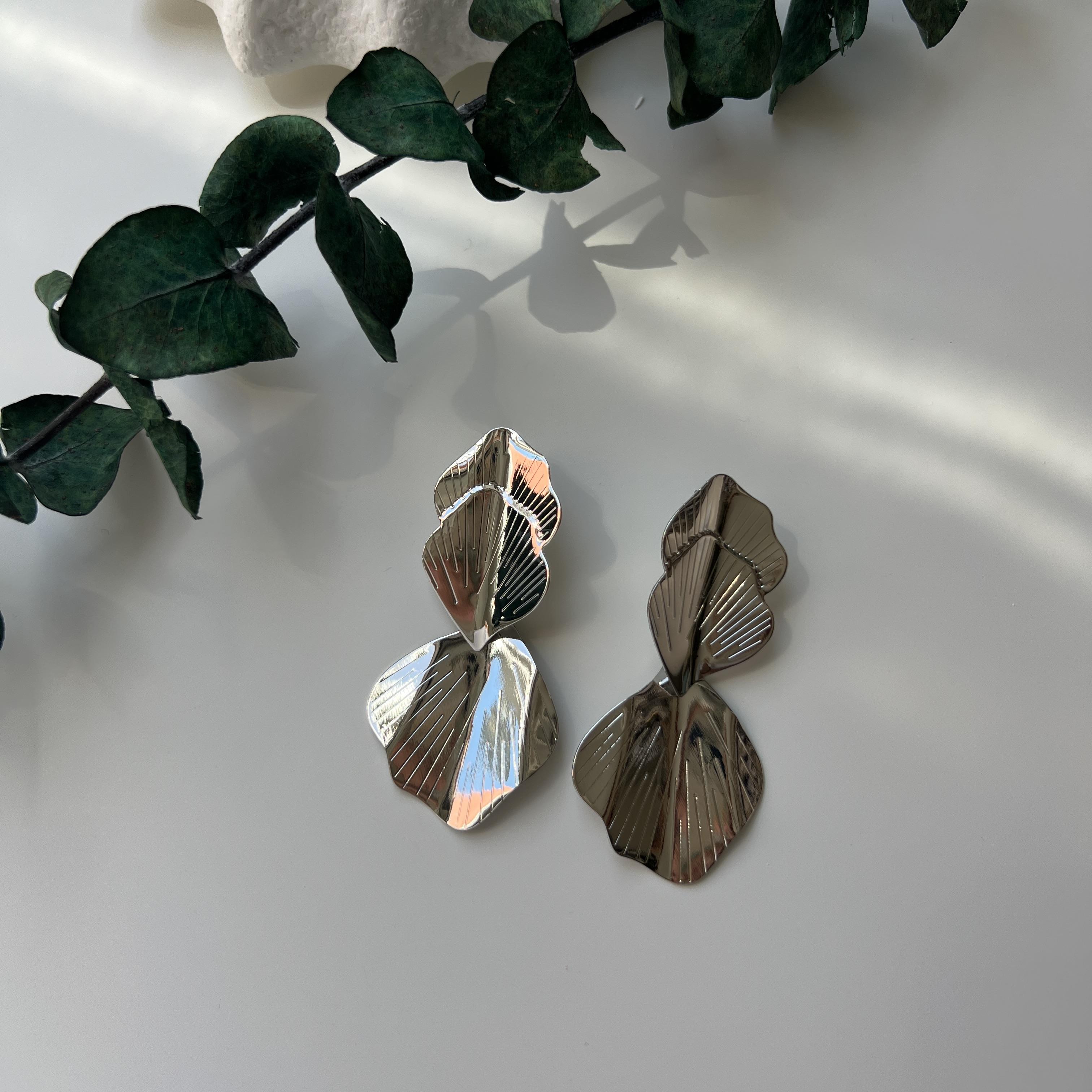 Silver Çift Yaprak Küpe