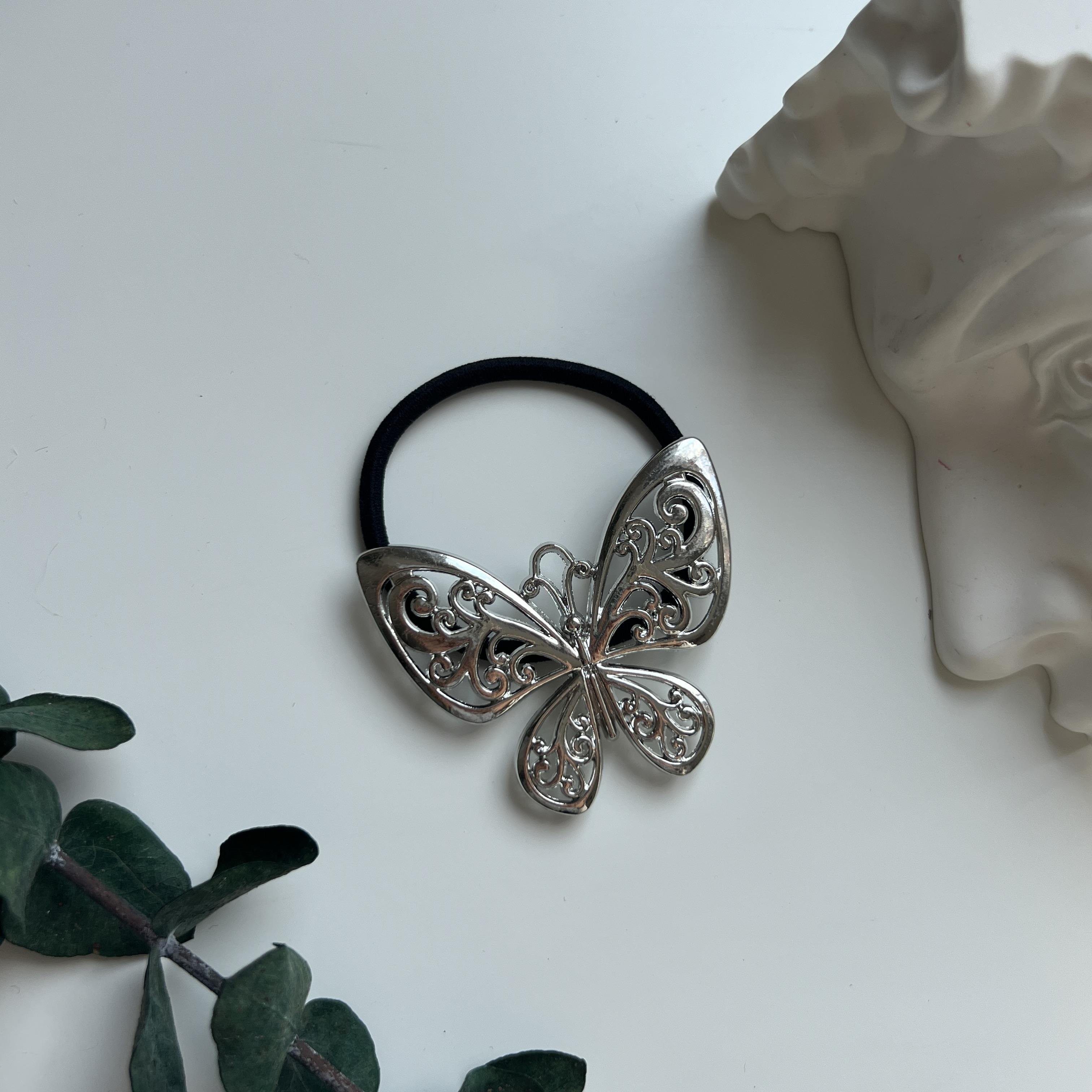 Silver İşlemeli Kelebek Lastik Toka