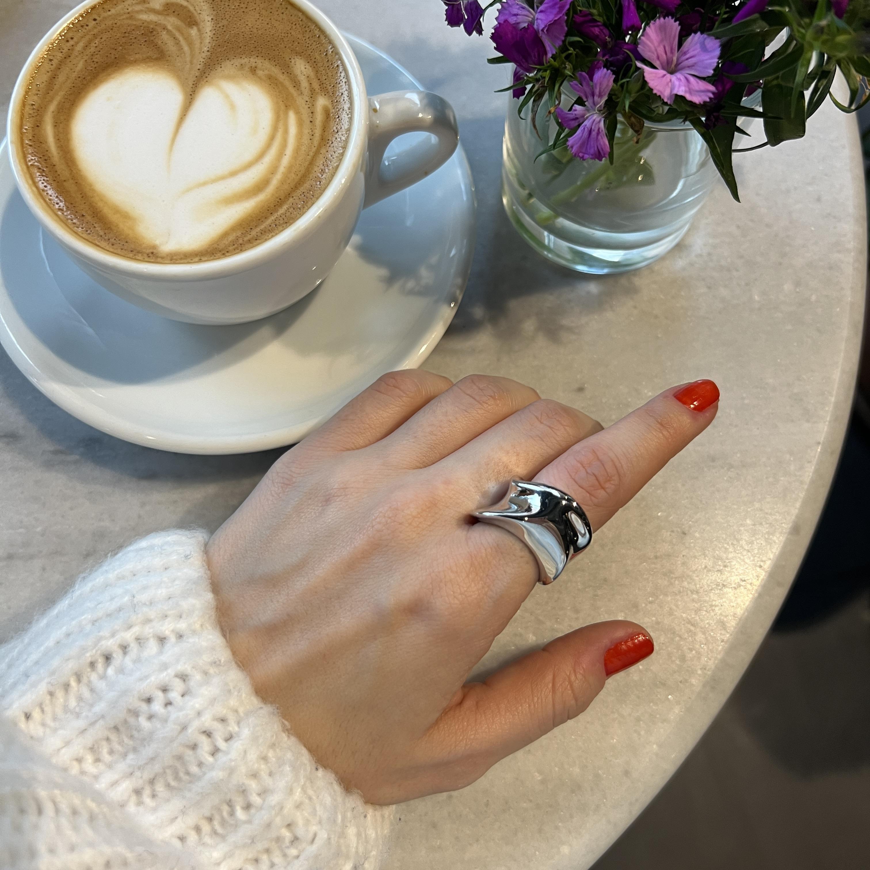 Silver Kalın Dalgalı Yüzük