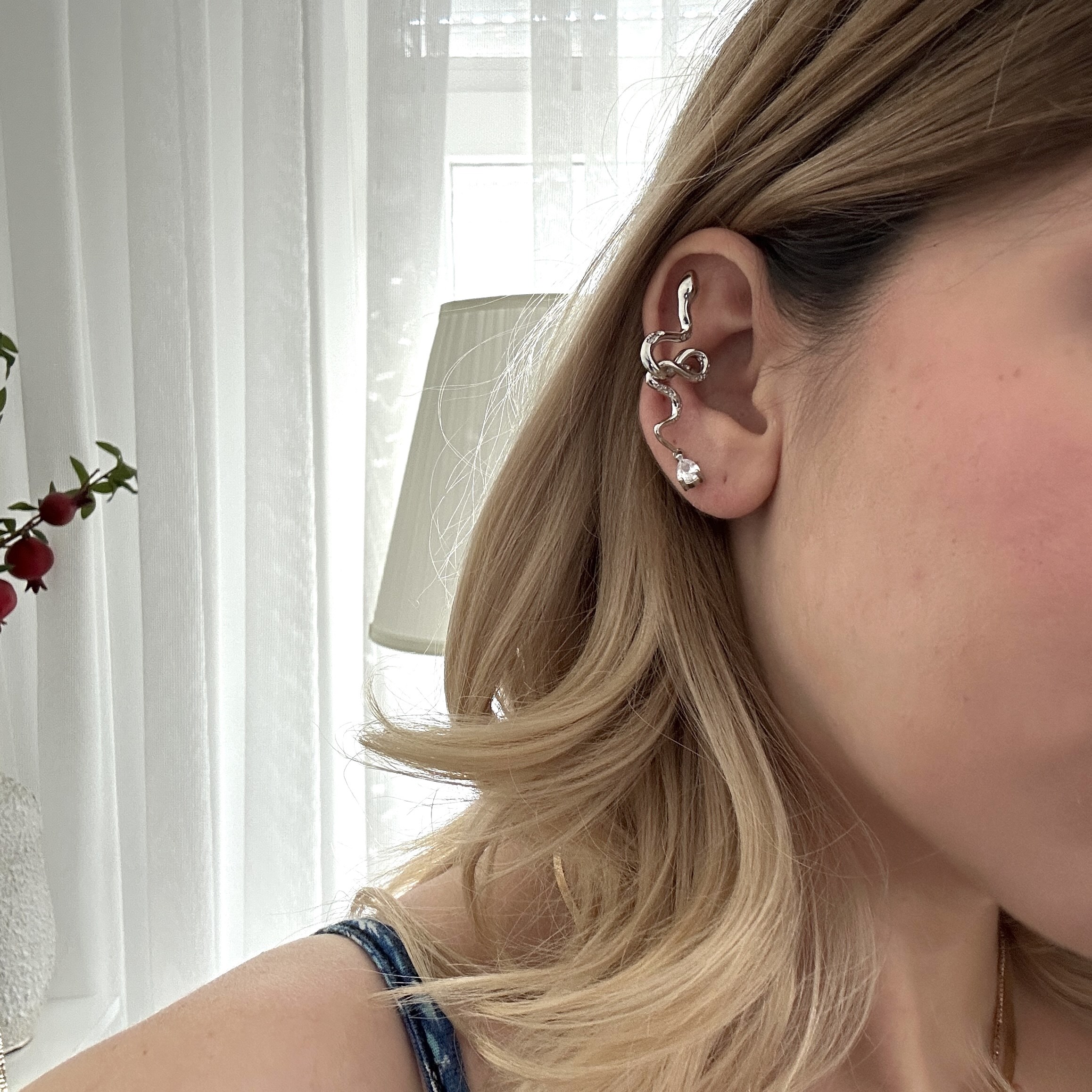 Silver Taşlı Yılan Earcuff Küpe