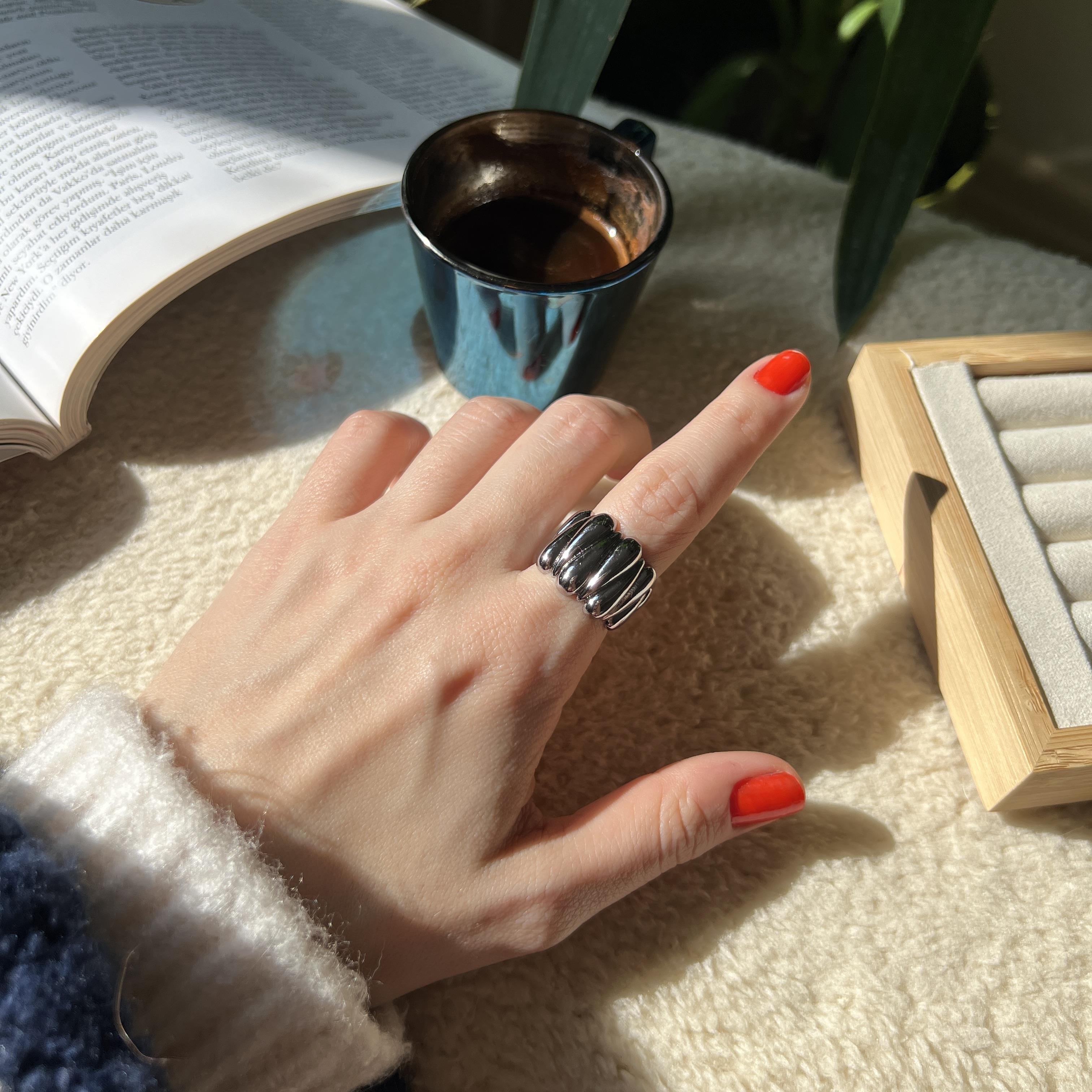 Silver Vintage Bombeli Yüzük