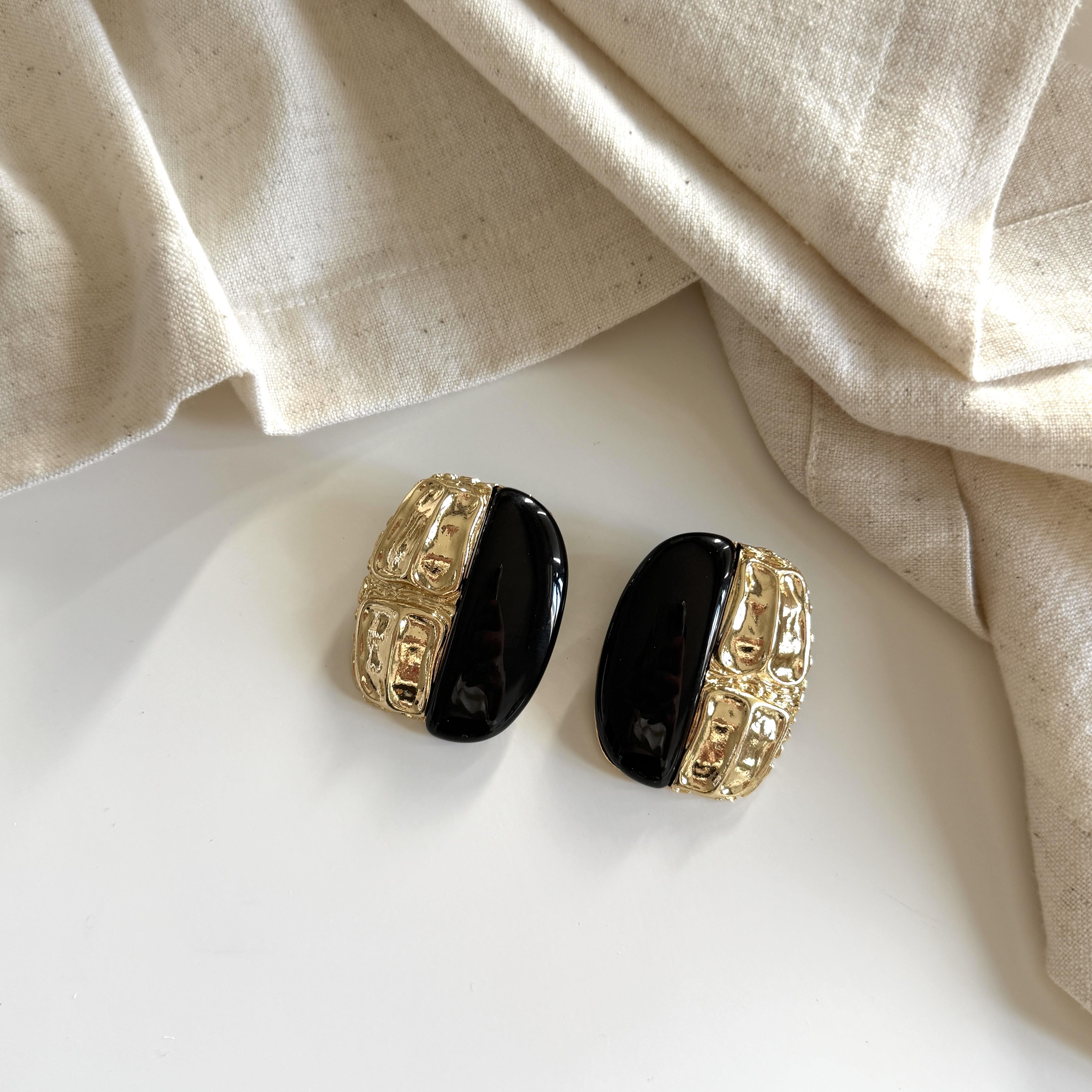 Siyah&Gold Taşlı Vintage Küpe