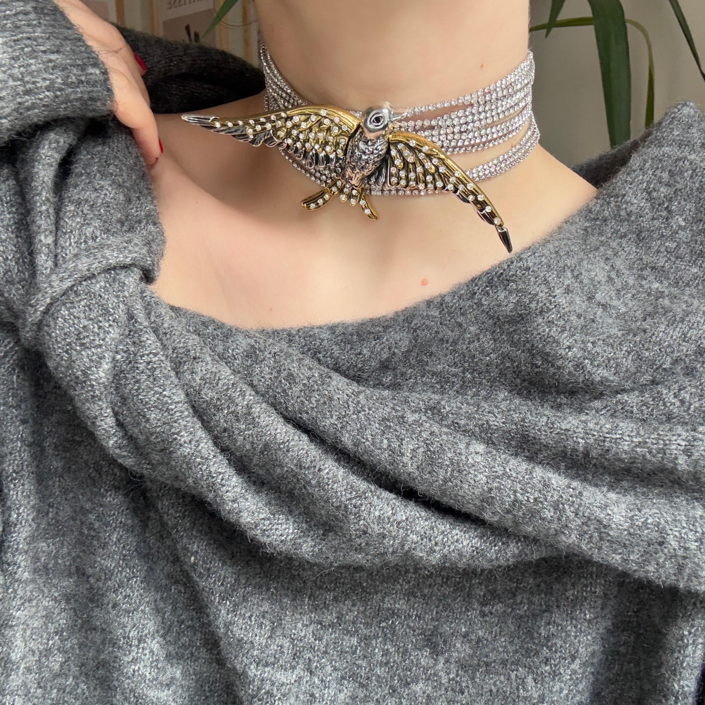 Taşlı Büyük Kırlangıç Choker Kolye