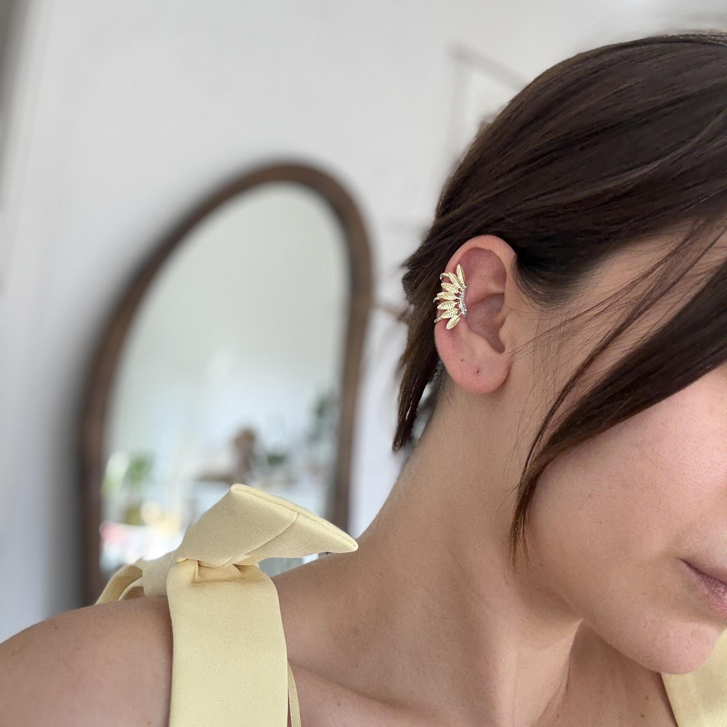 Taşlı Yaprak Earcuff