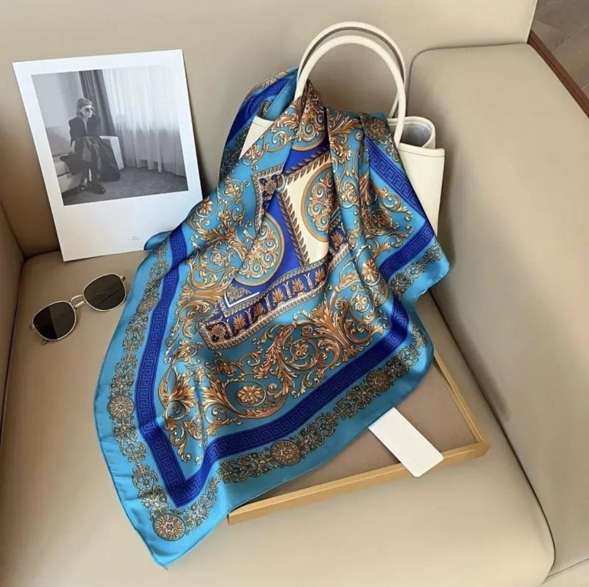 Turkuaz Etnik Desenli Fular 70X70