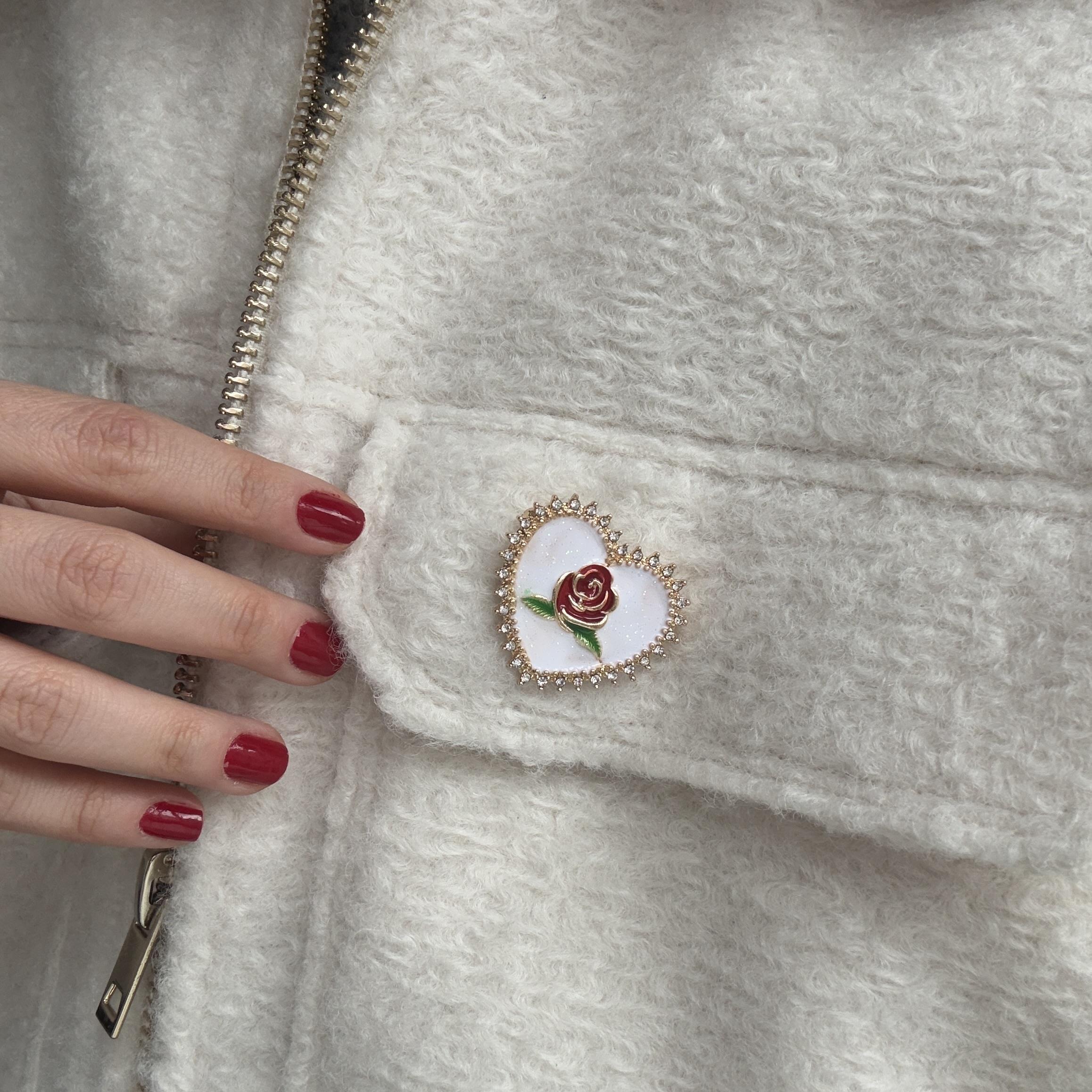 Vintage Kalp Güllü Broş