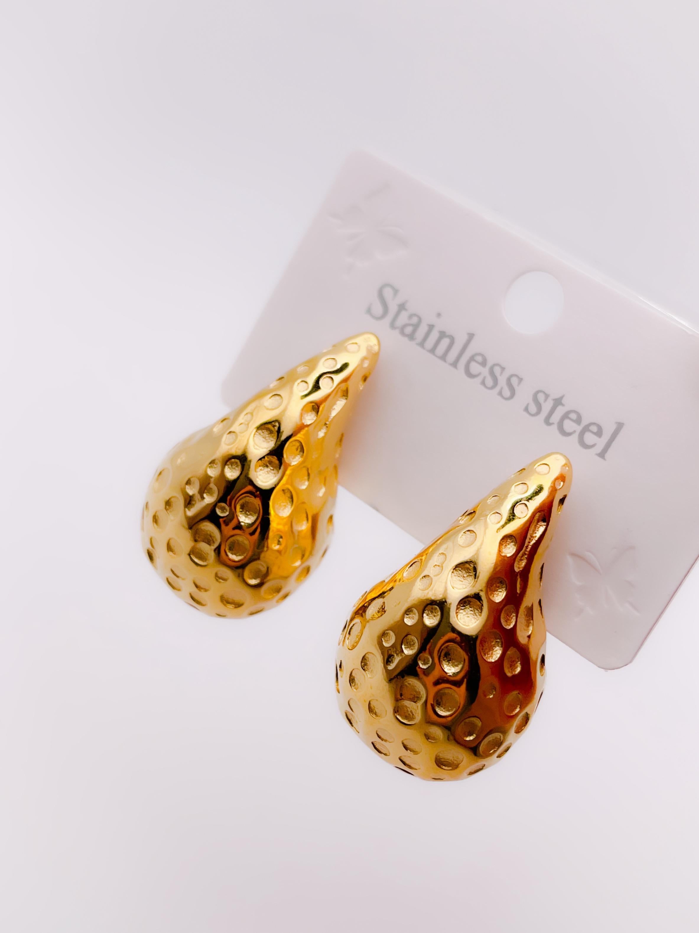 Çelik Küpe Taşlı Arı Küpe 3