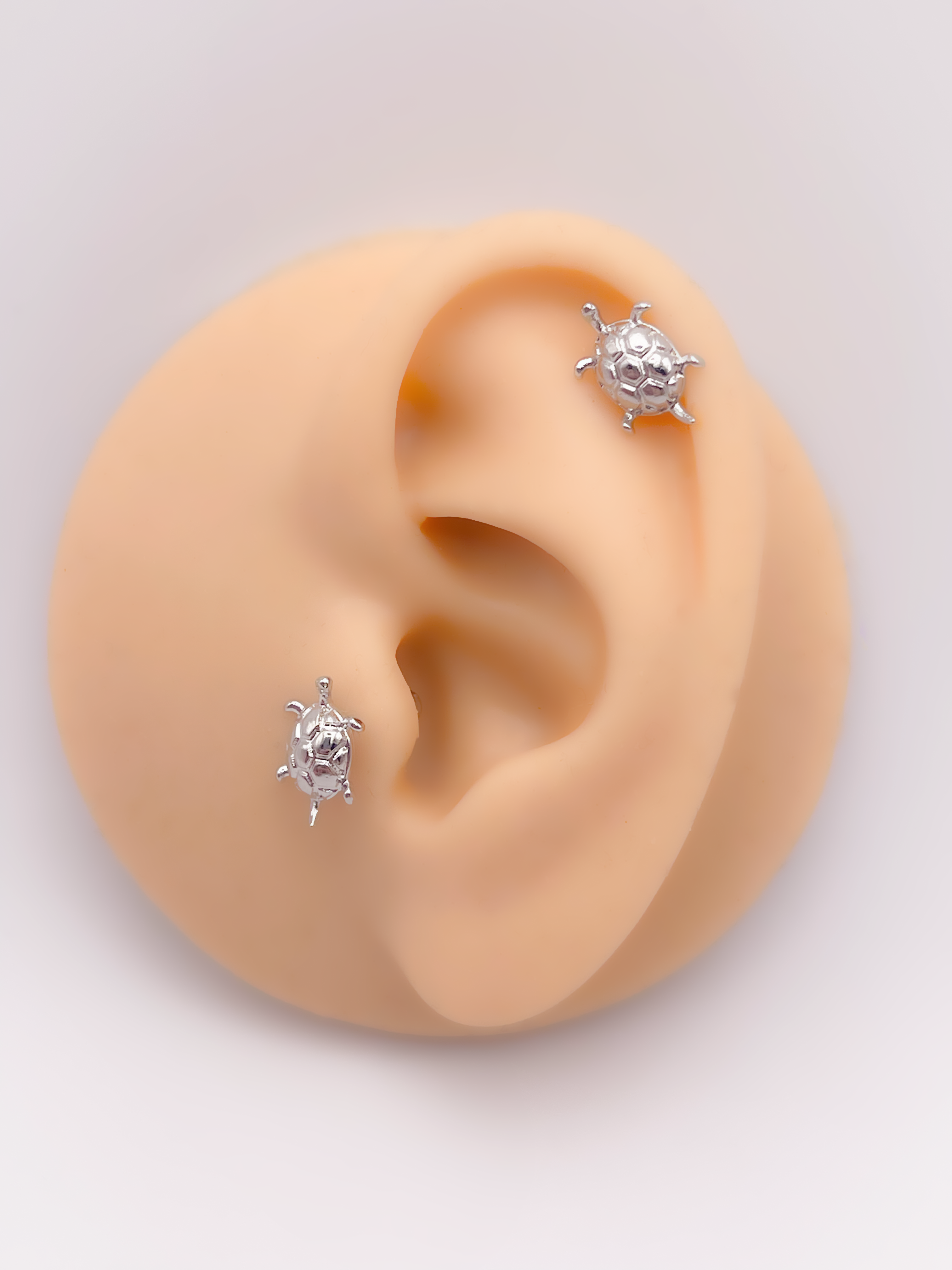Cerrahi Çelik Piercing Kaplumbağa Figürlü Kıkırdak Helix Tragus Piercing(1adet)