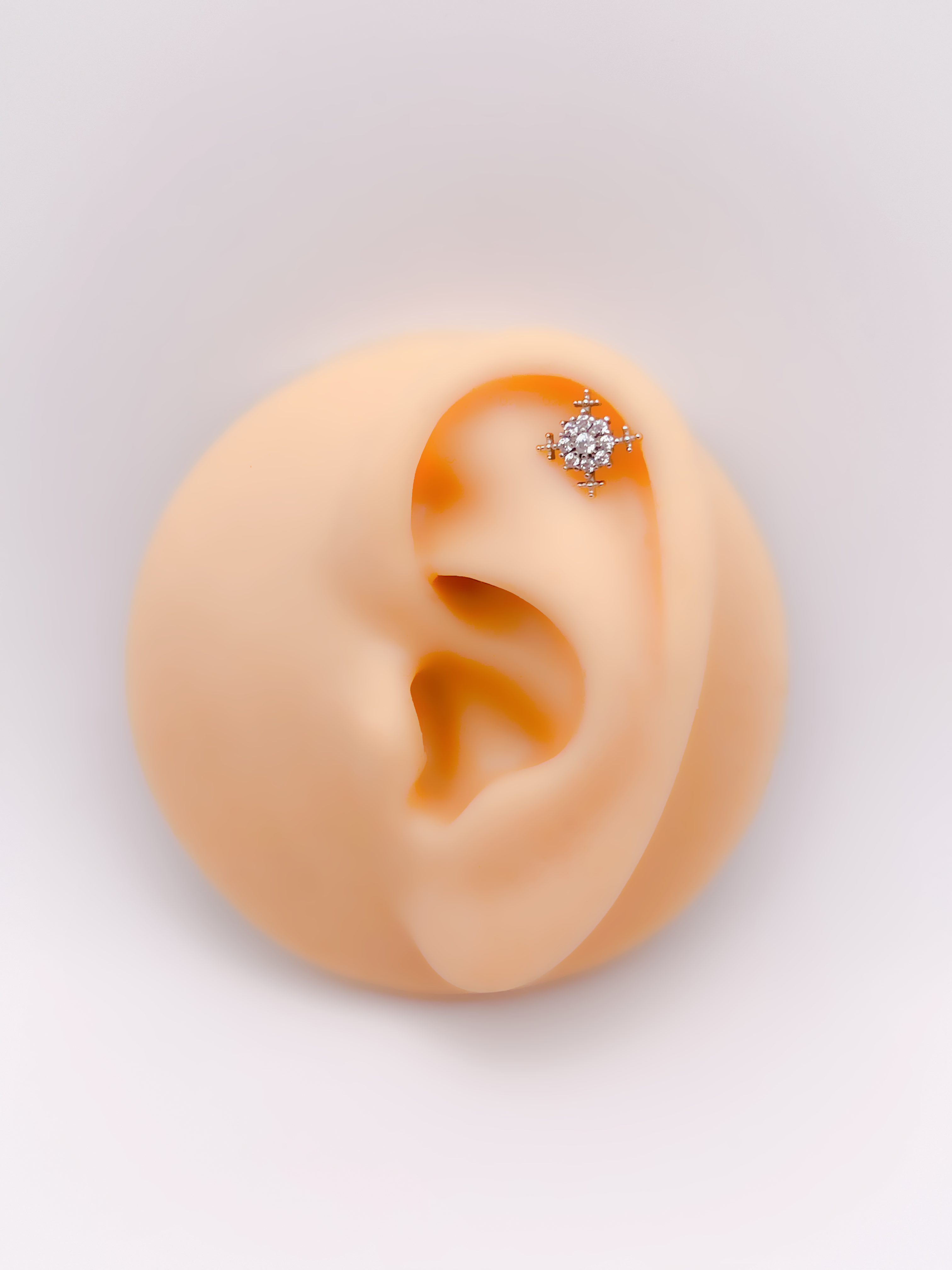 Cerrahi Çelik Piercing Zirkon Taşlı Kuzey Yıldızı Figürlü Kıkırdak Helix Tragus Piercing(1adet)