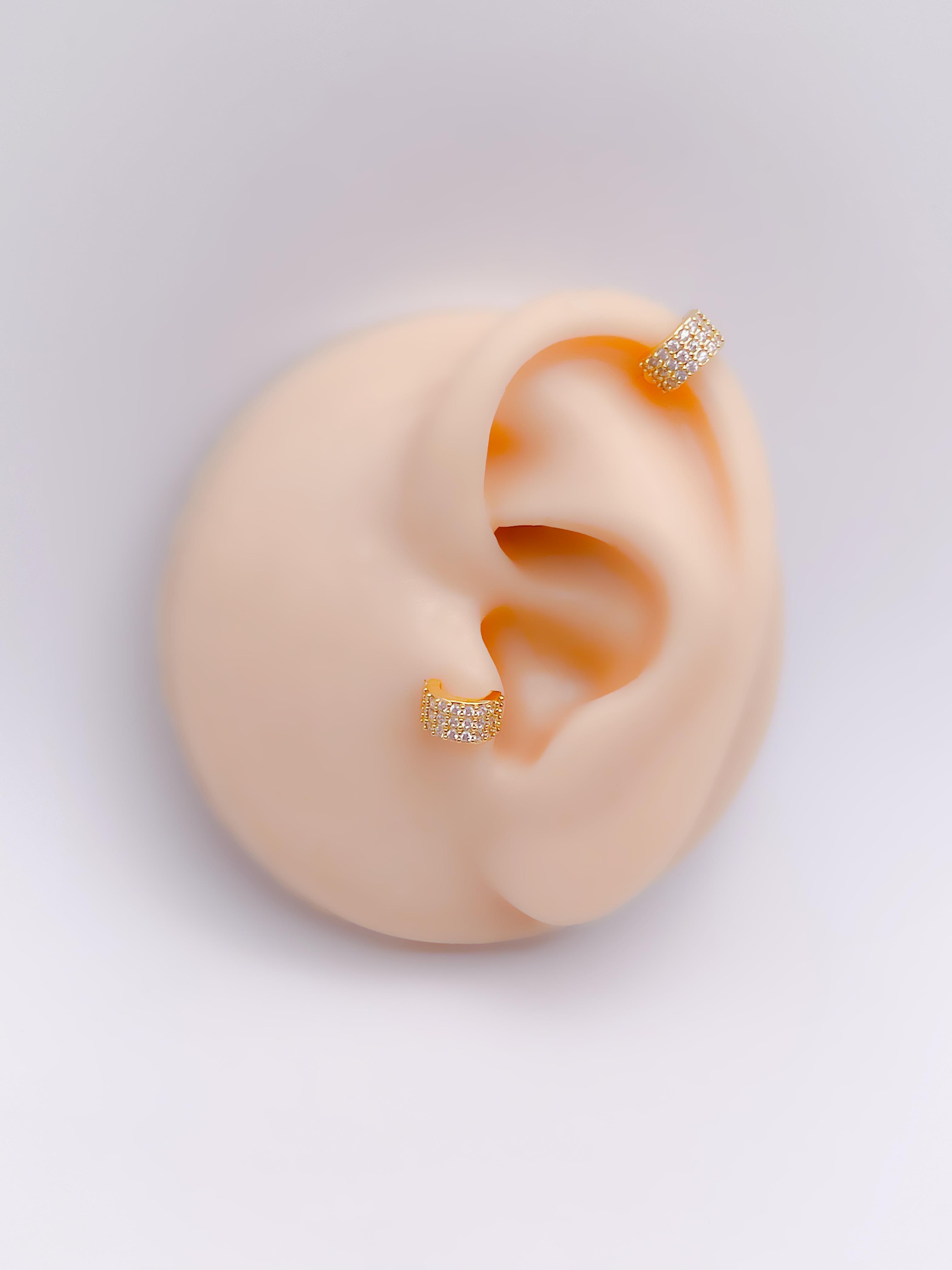 Cerrrahi Çelik Piercing ( Pirsing ) Mutli Zirkon Yarım Halka Tragus Helix Piercing (1adet)