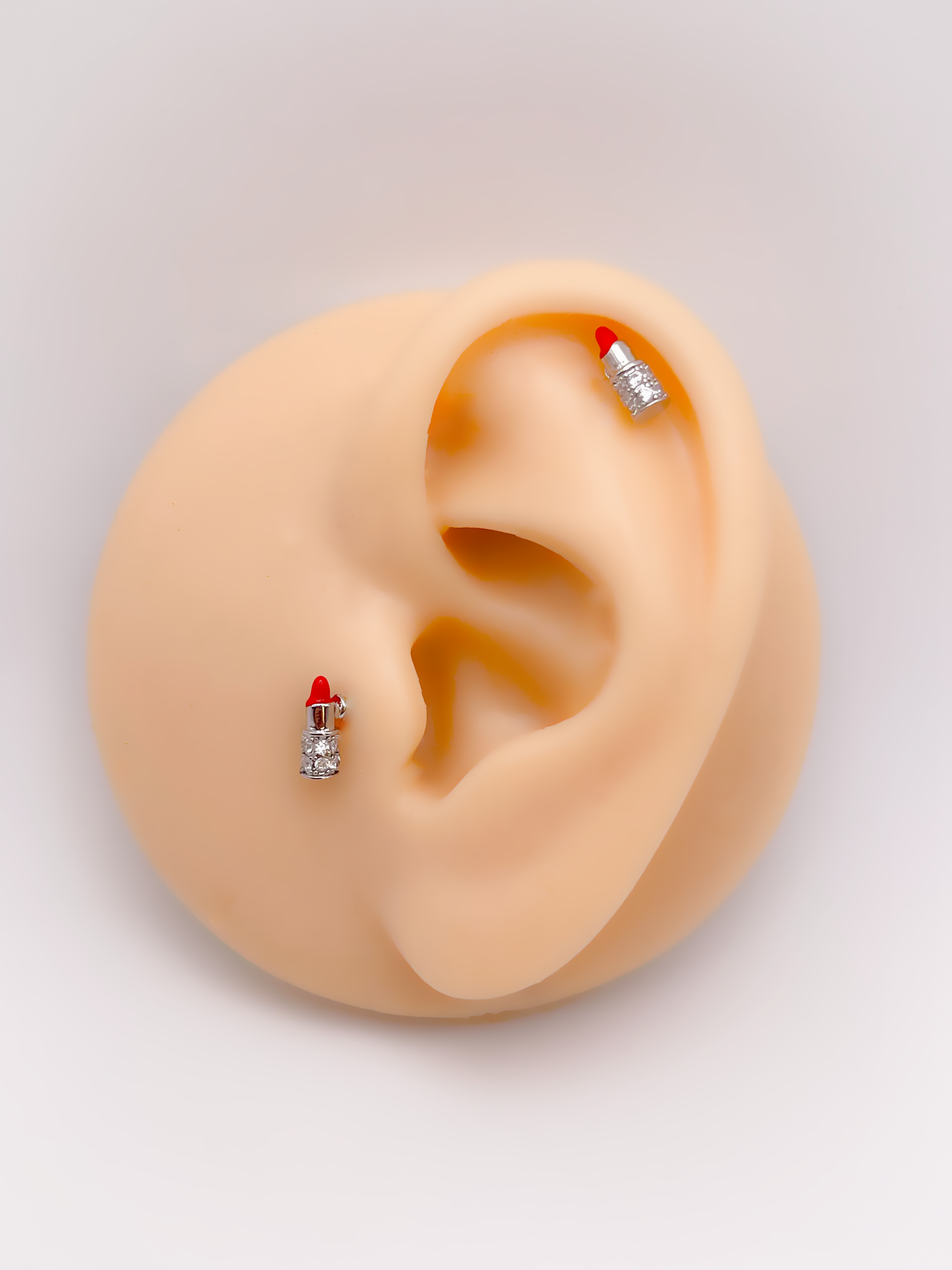 Cerrrahi Çelik Piercing ( Pirsing ) Ruj Figürlü Tragus Helix Piercing (1adet)