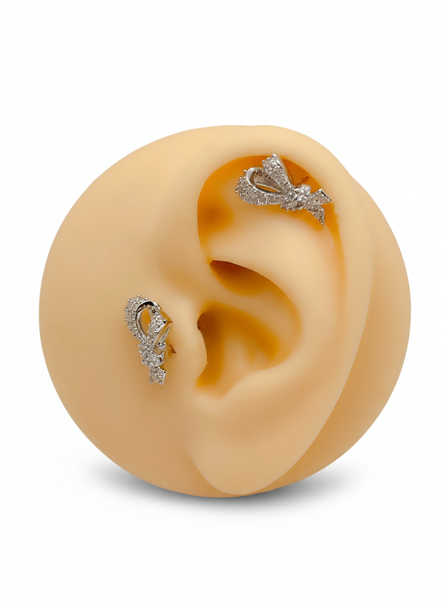 Cerrrahi Çelik Piercing ( Pirsing ) Tasarım Kalpli Tragus Helix Piercing (1adet)