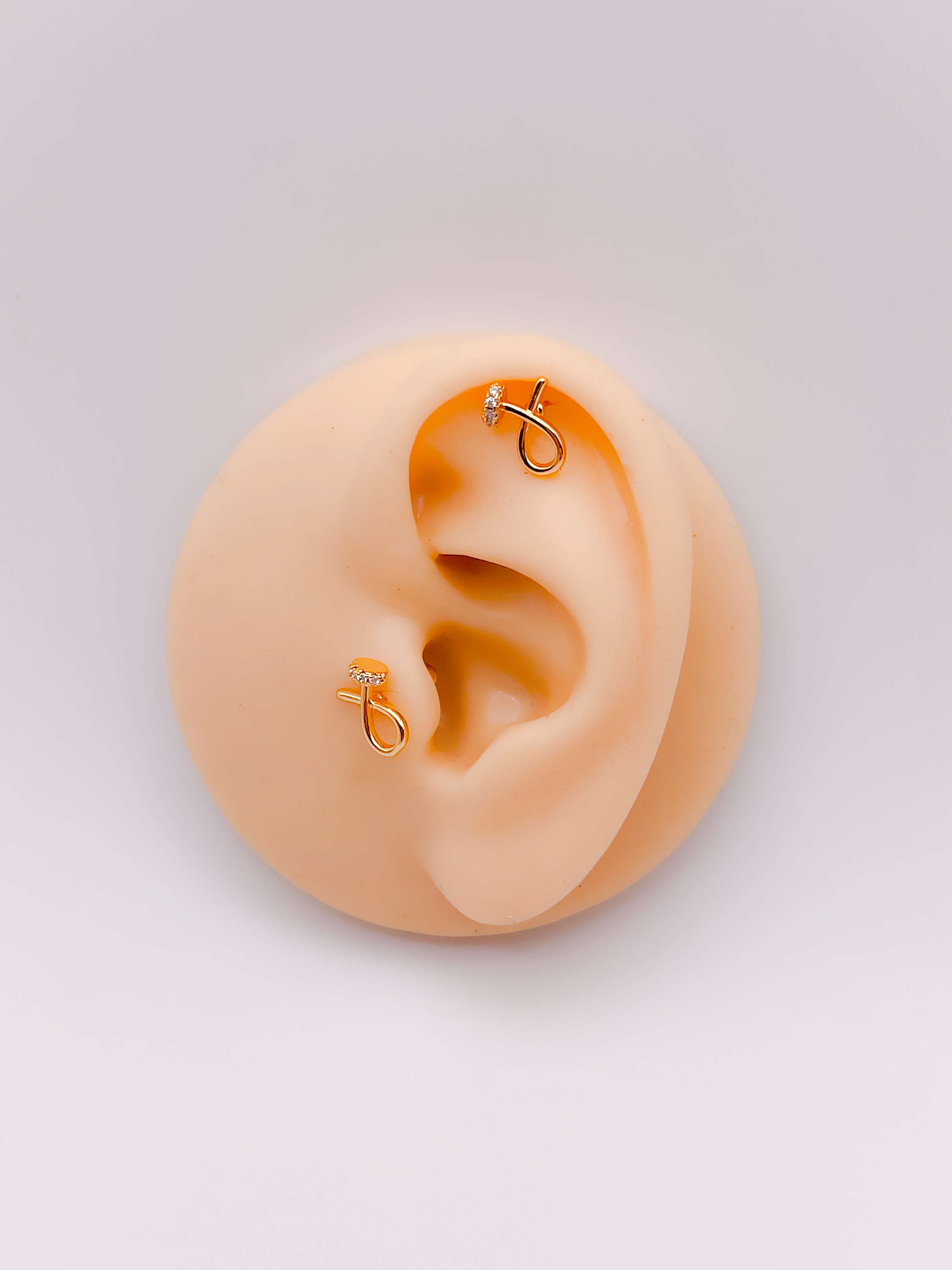 Cerrrahi Çelik Piercing ( Pirsing ) Taşlı Tasarım Çivi Tragus Helix Piercing (1adet)
