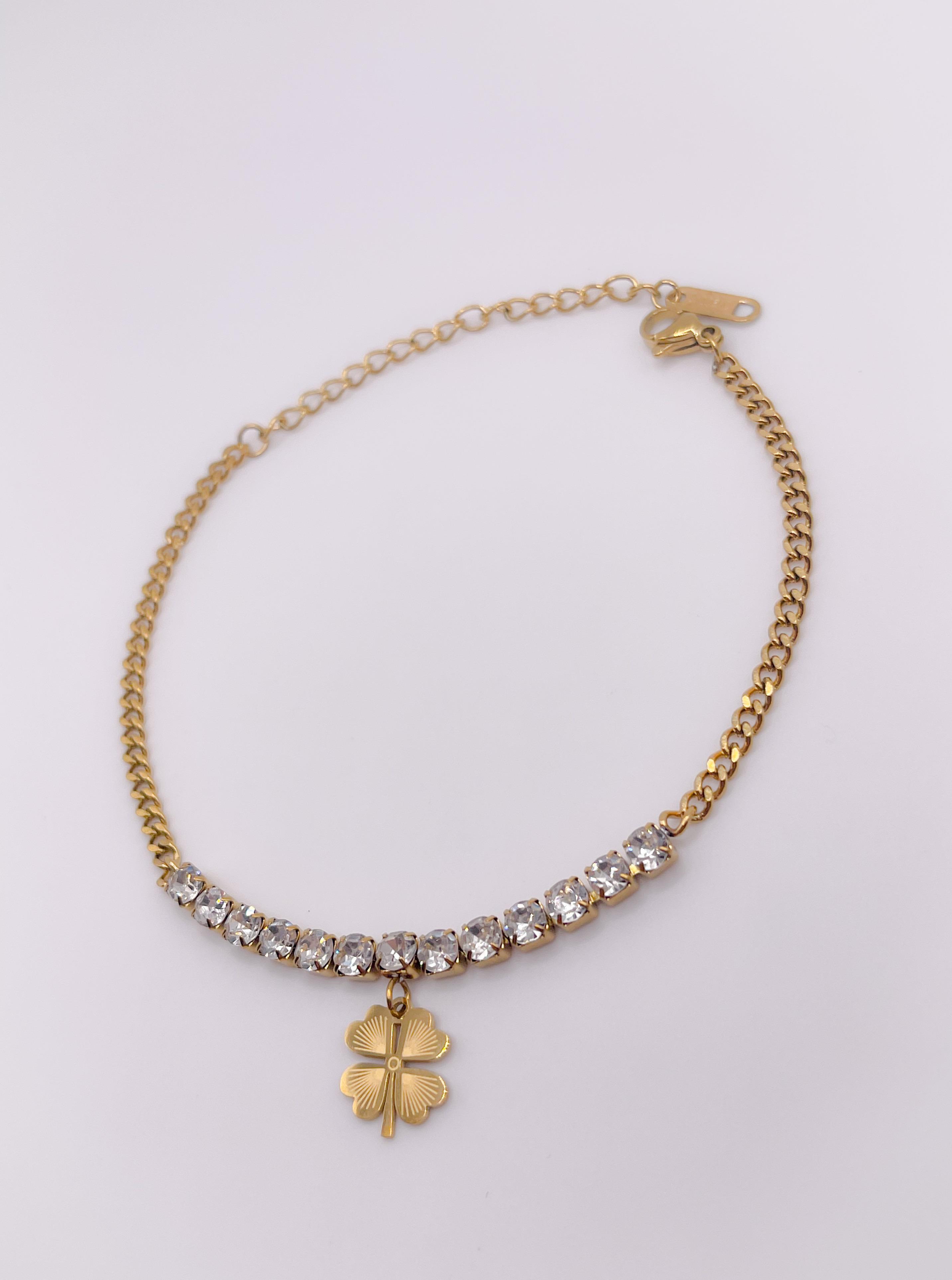 Çelik Bileklik Yoncal Yarım Suyolu Bileklik