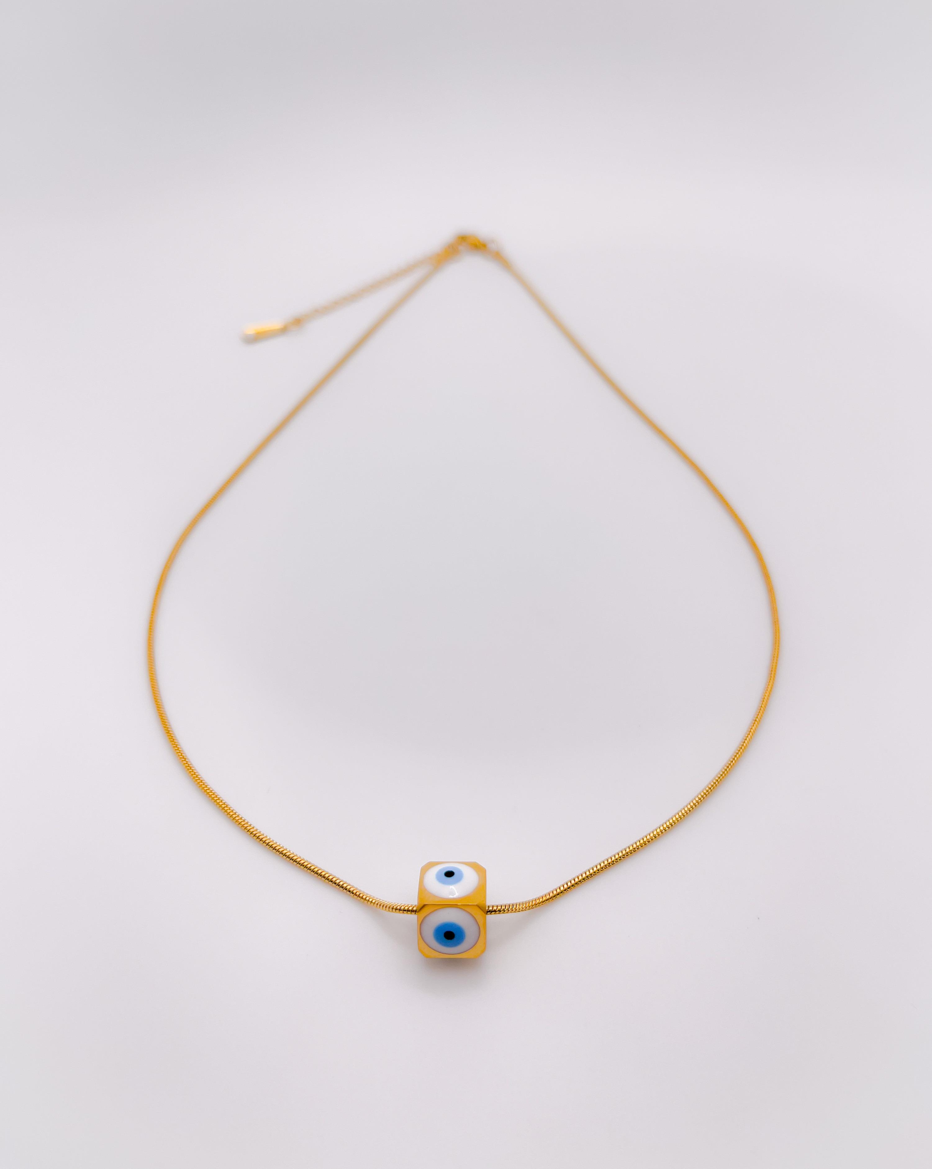 Çelik Kolye Küp Nazar Boncuklu Kolye