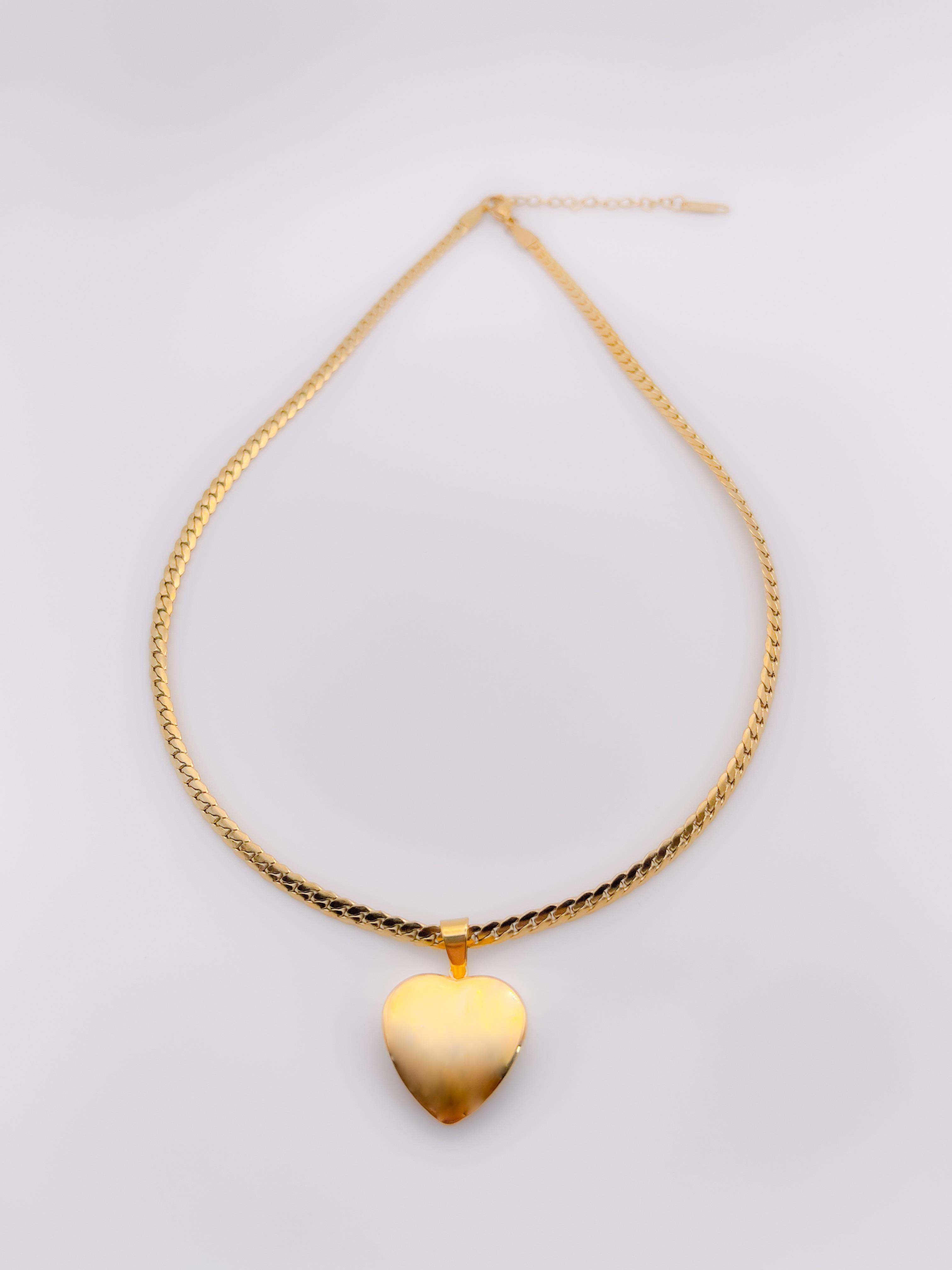 Çelik Kolye Sert Zincirli Kalpli Kolye