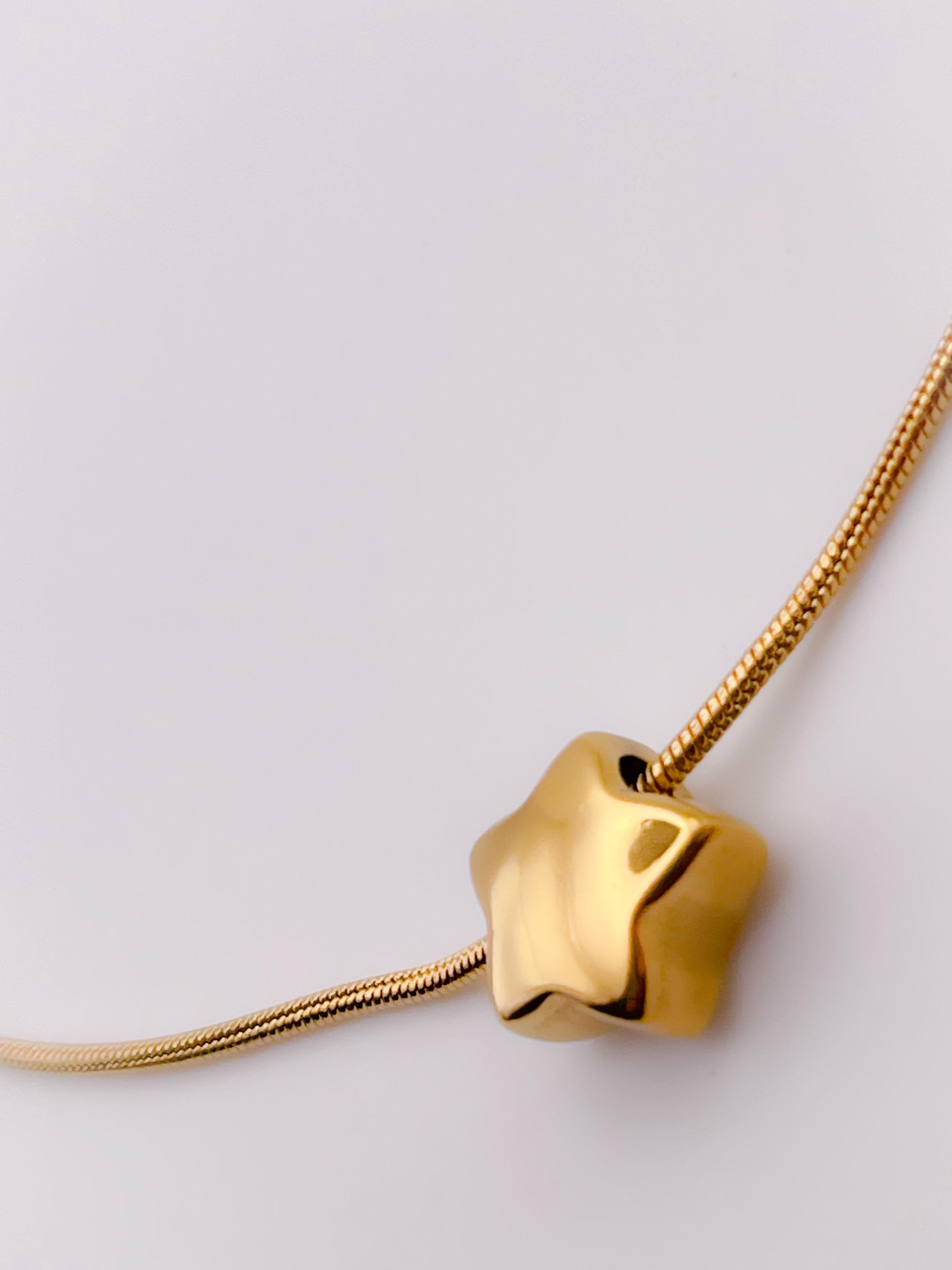 Çelik Kolye Yuvarlak Zincir Balon Yıldız Uçlu Kolye