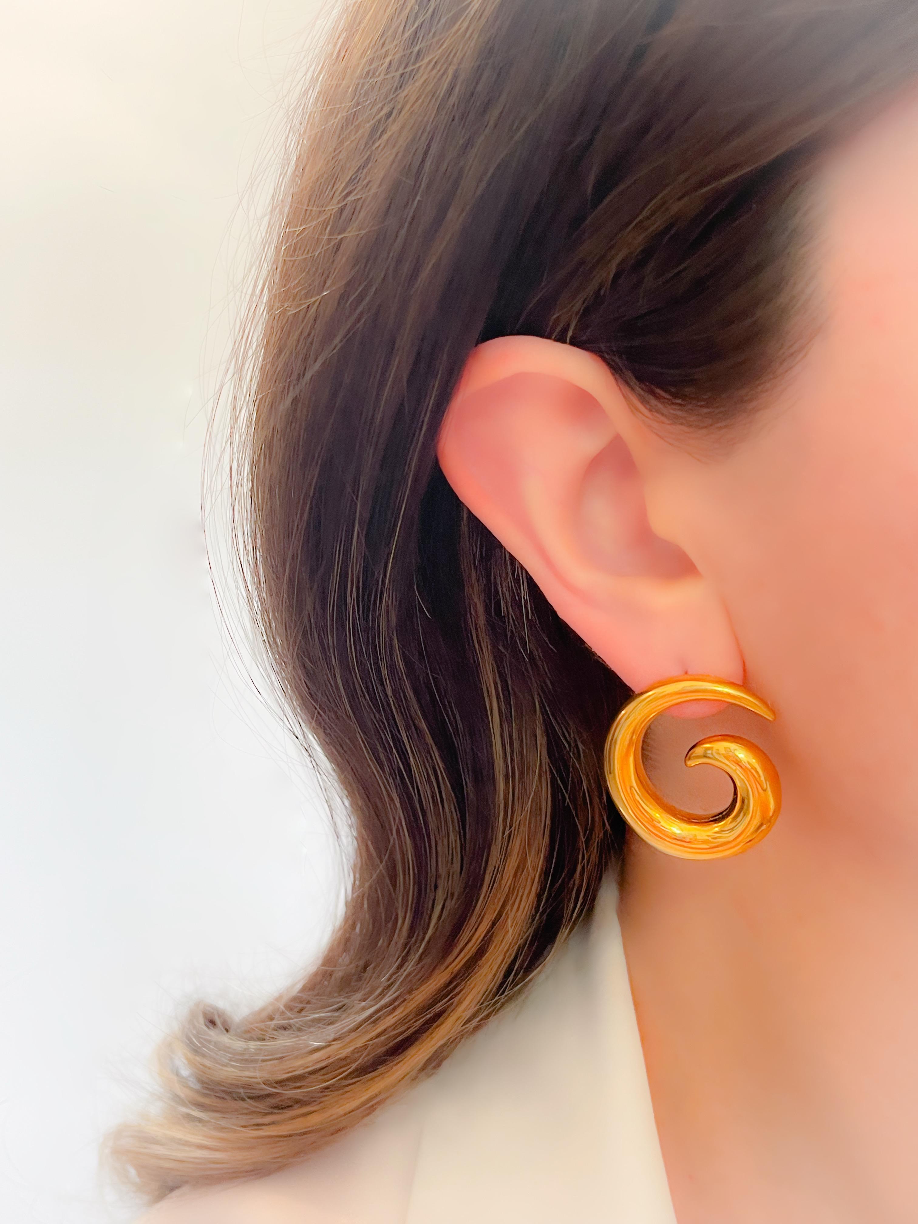 Çelik Küpe Sarmal Spiral Tasarım Küpe