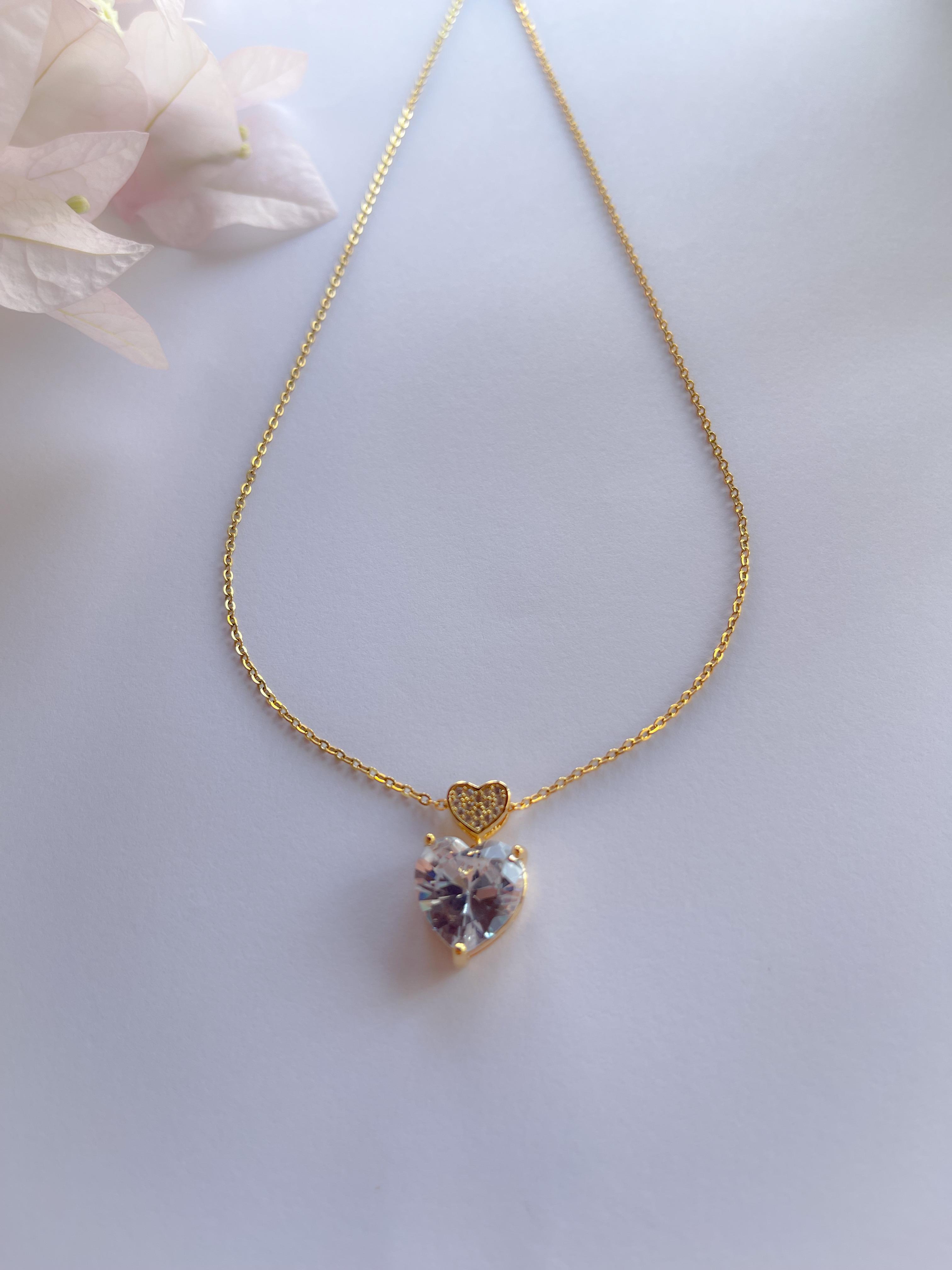 Çelik  Taşlı Kalp Kolye Gold