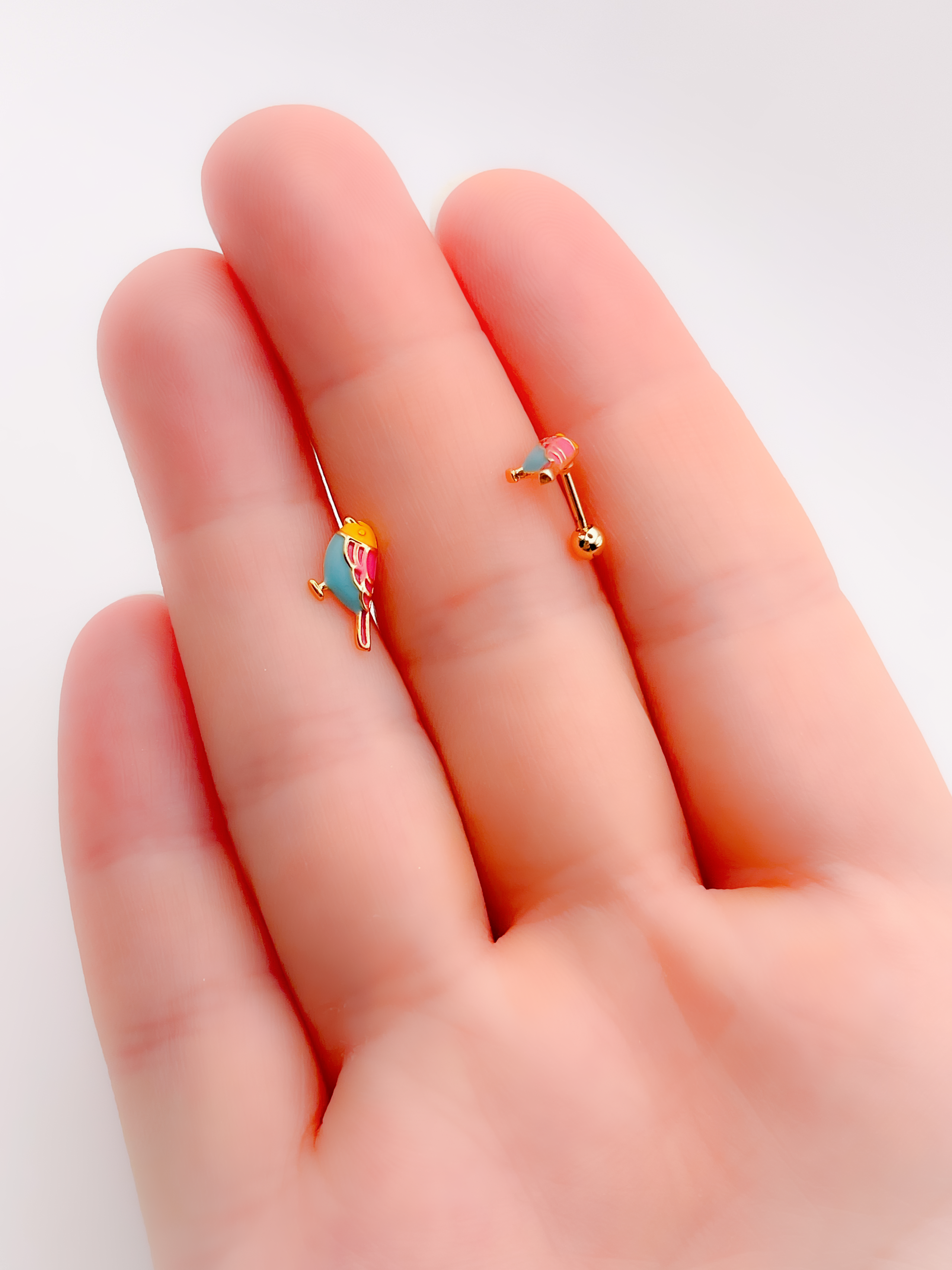 Cerrrahi Çelik Piercing ( Pirsing ) Mineli Kuş Figürlü Tragus Helix Piercing (1adet)