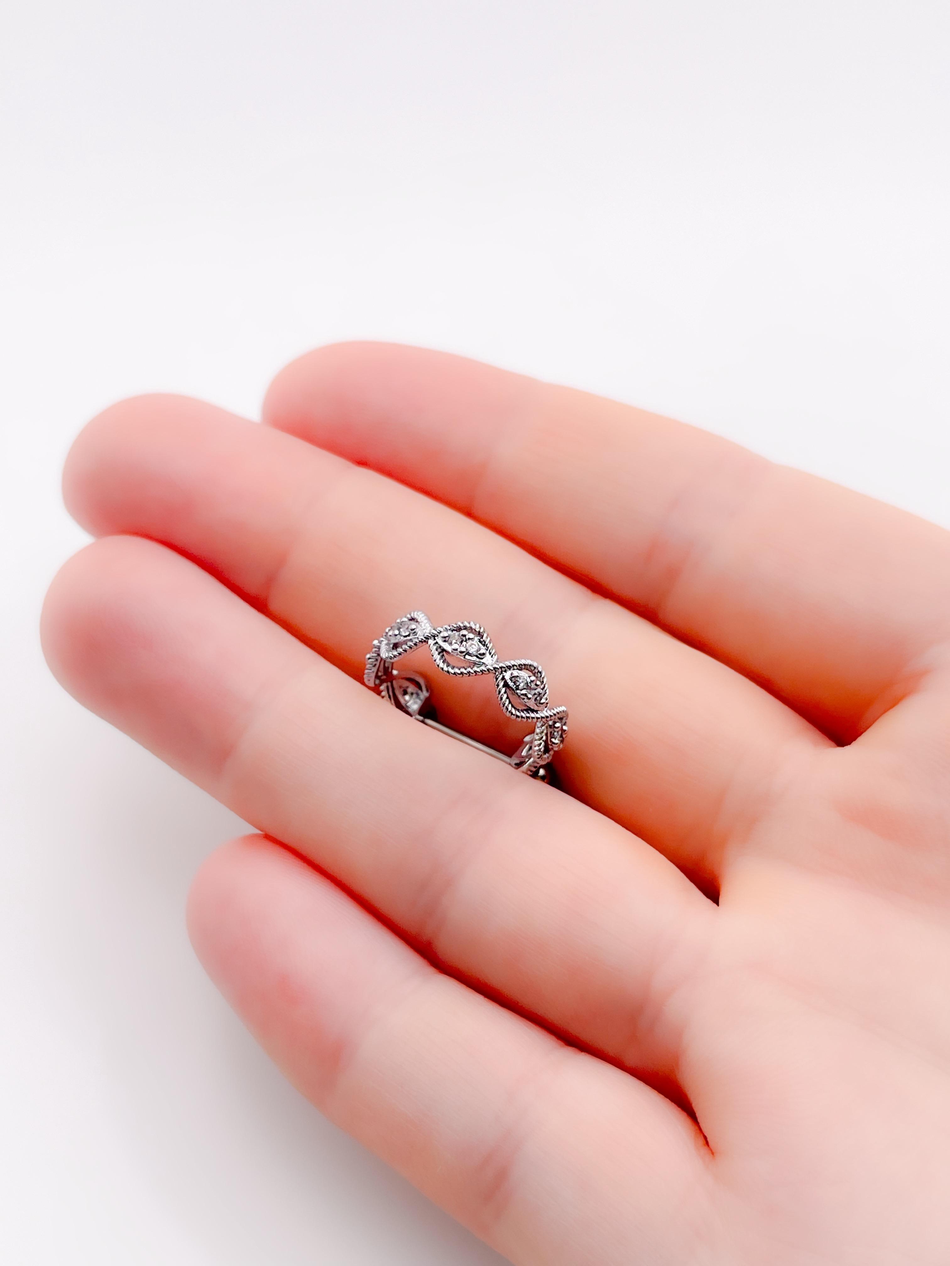 Sarmal Zirkon Taşlı Orbital Piercing(1adet)