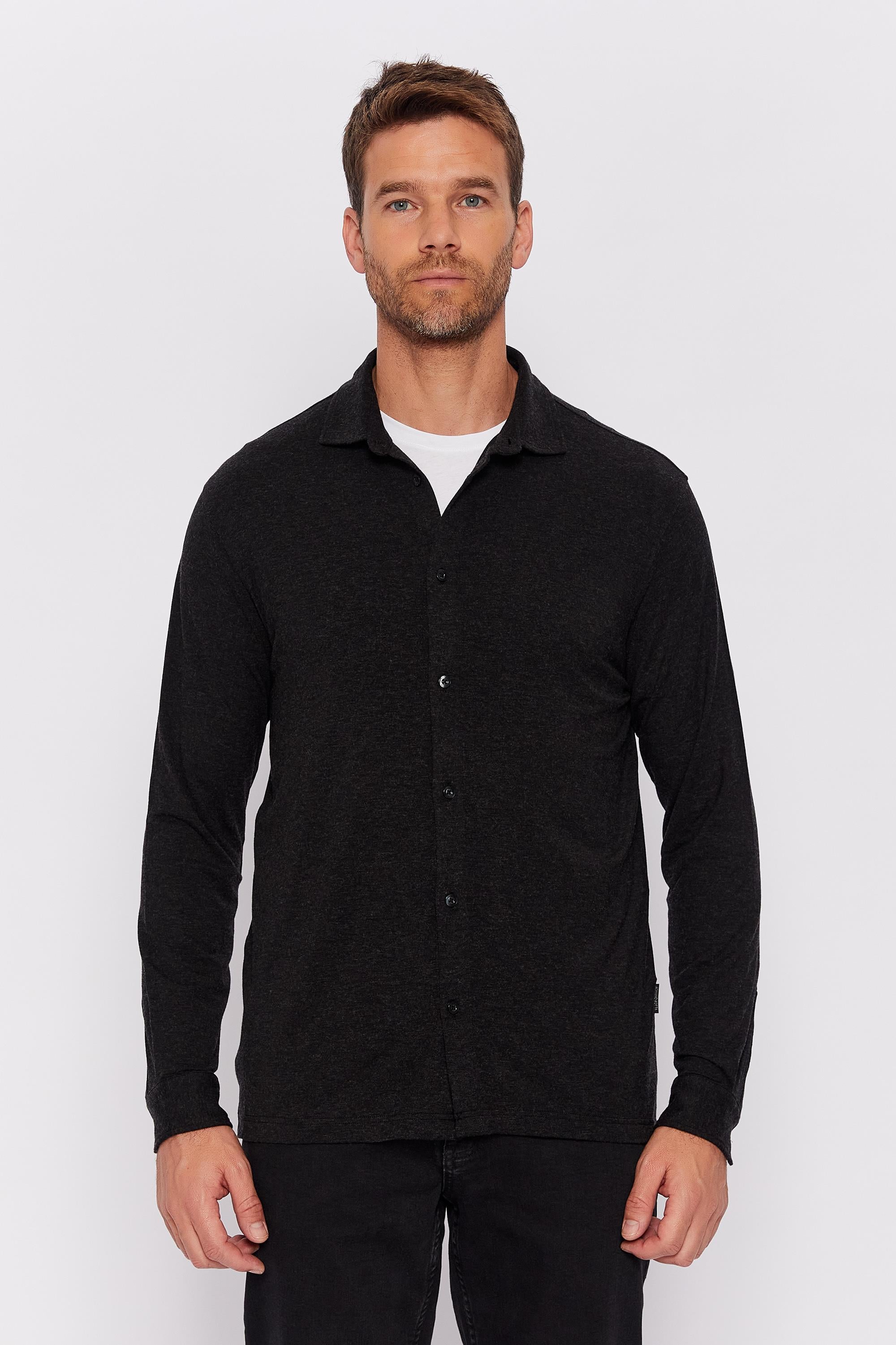 Romano Botta Siyah Düz Regular Fit Yaka Düğmeli Yün Karışımlı Gömlek