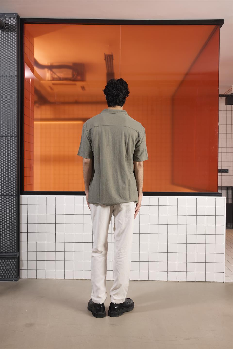 Apaj Yaka Viskon Erkek Gömlek