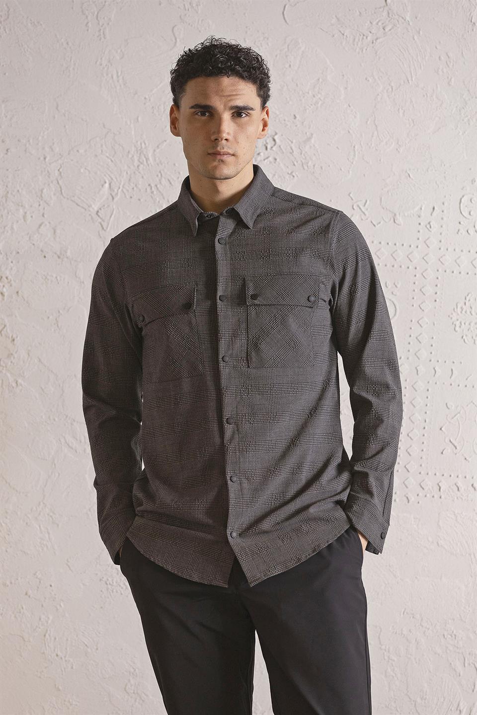 Baskı Detaylı Ekoseli Çıtçıt Düğmeli Dış Gömlek