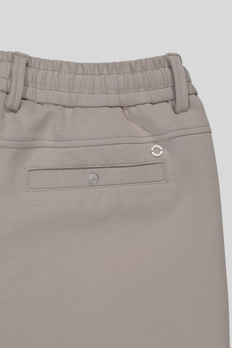 Beli Lastikli ve Bağcıklı Dik Cepli Regular Fit Erkek Şort