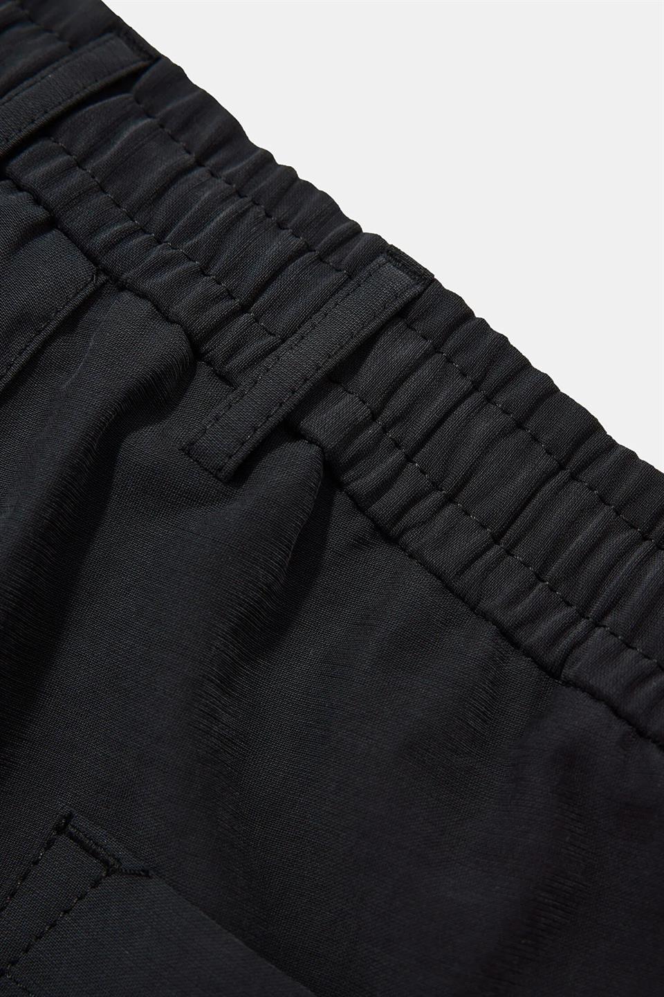 Beli Lastikli ve Bağcıklı İstanbul Cepli Dökümlü Erkek Pantolon