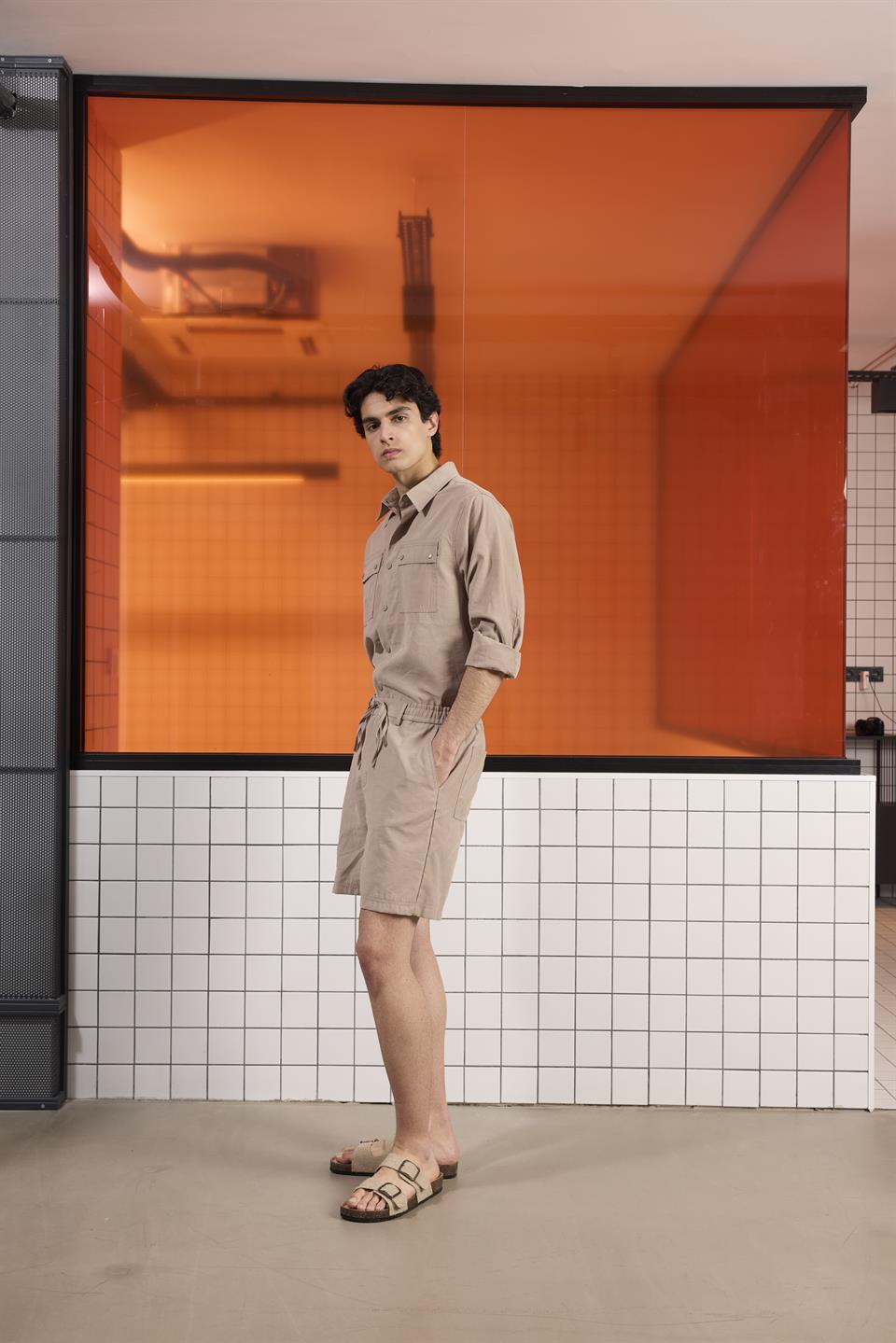 Beli Lastikli ve Bağcıklı Slim Fit Erkek Şort