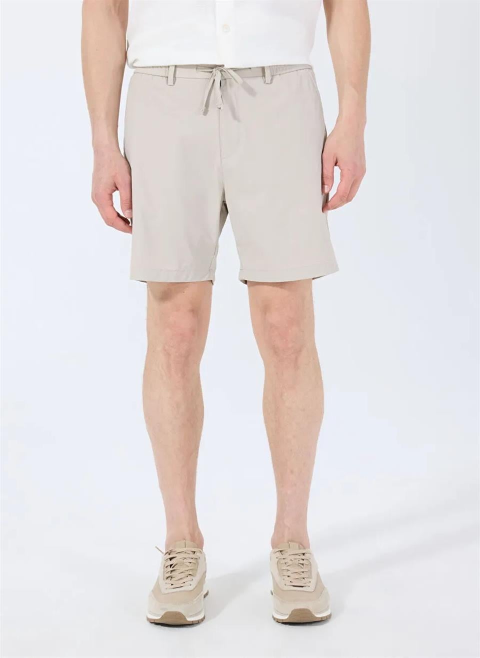 Beli Lastikli ve Bağcıklı WALK&SWIM Erkek Şort