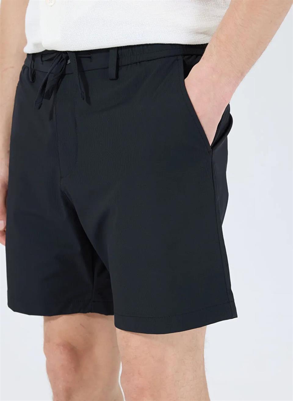 Beli Lastikli ve Bağcıklı WALK&SWIM Erkek Şort