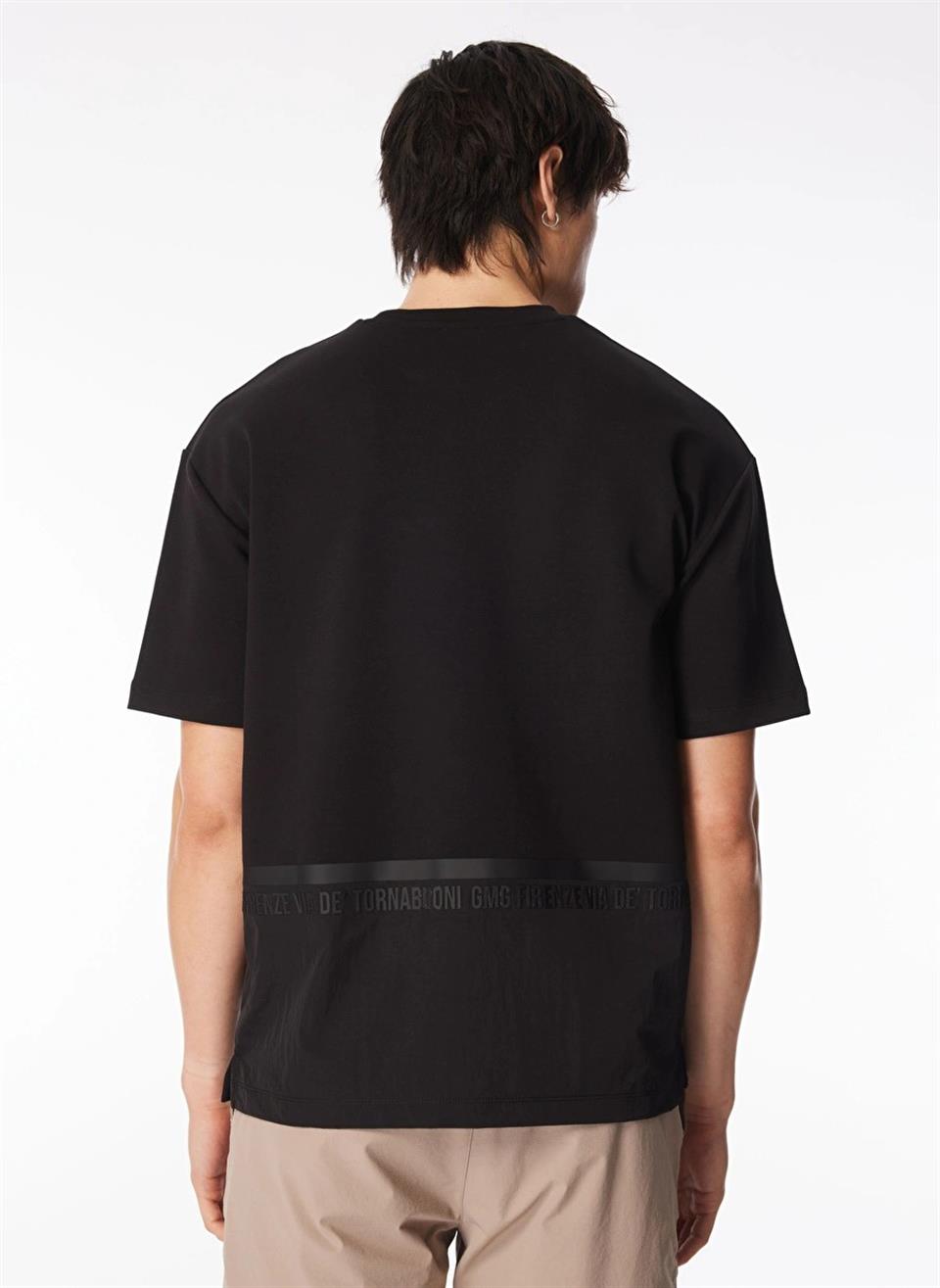 Bisiklet Yaka Arka Eteği Garnili Oversize Erkek T-shirt