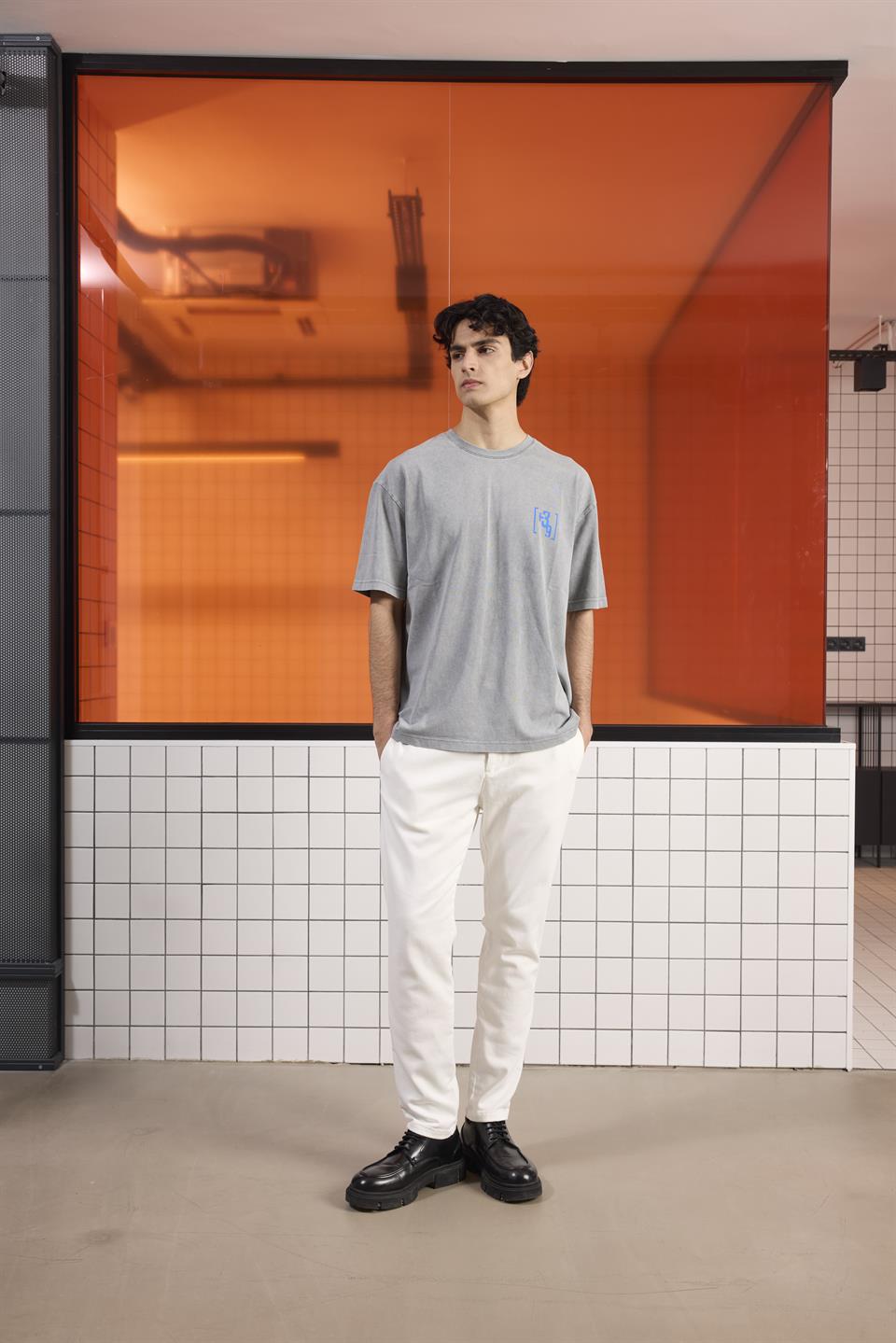 Bisiklet Yaka Arkası Enjeksiyon Baskı %100 Pamuk Oversize Erkek T-shirt