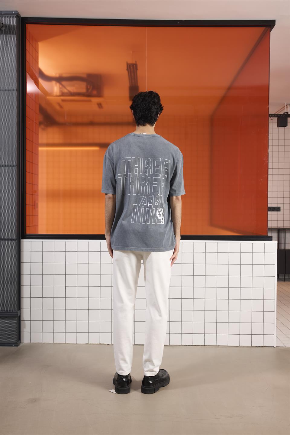 Bisiklet Yaka Arkası Enjeksiyon Baskı %100 Pamuk Oversize Erkek T-shirt
