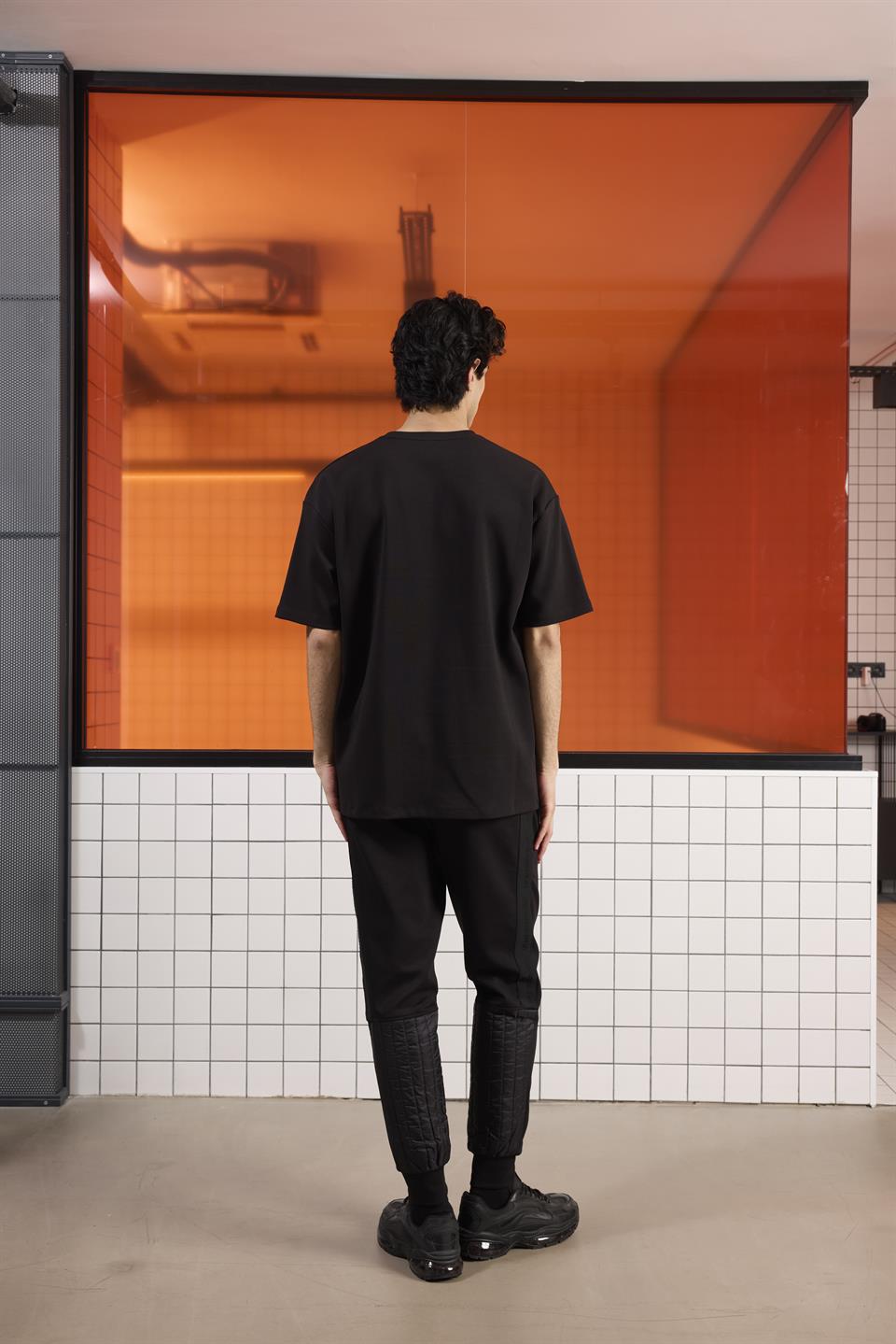 Bisiklet Yaka Cep Detaylı Oversize Erkek T-shirt