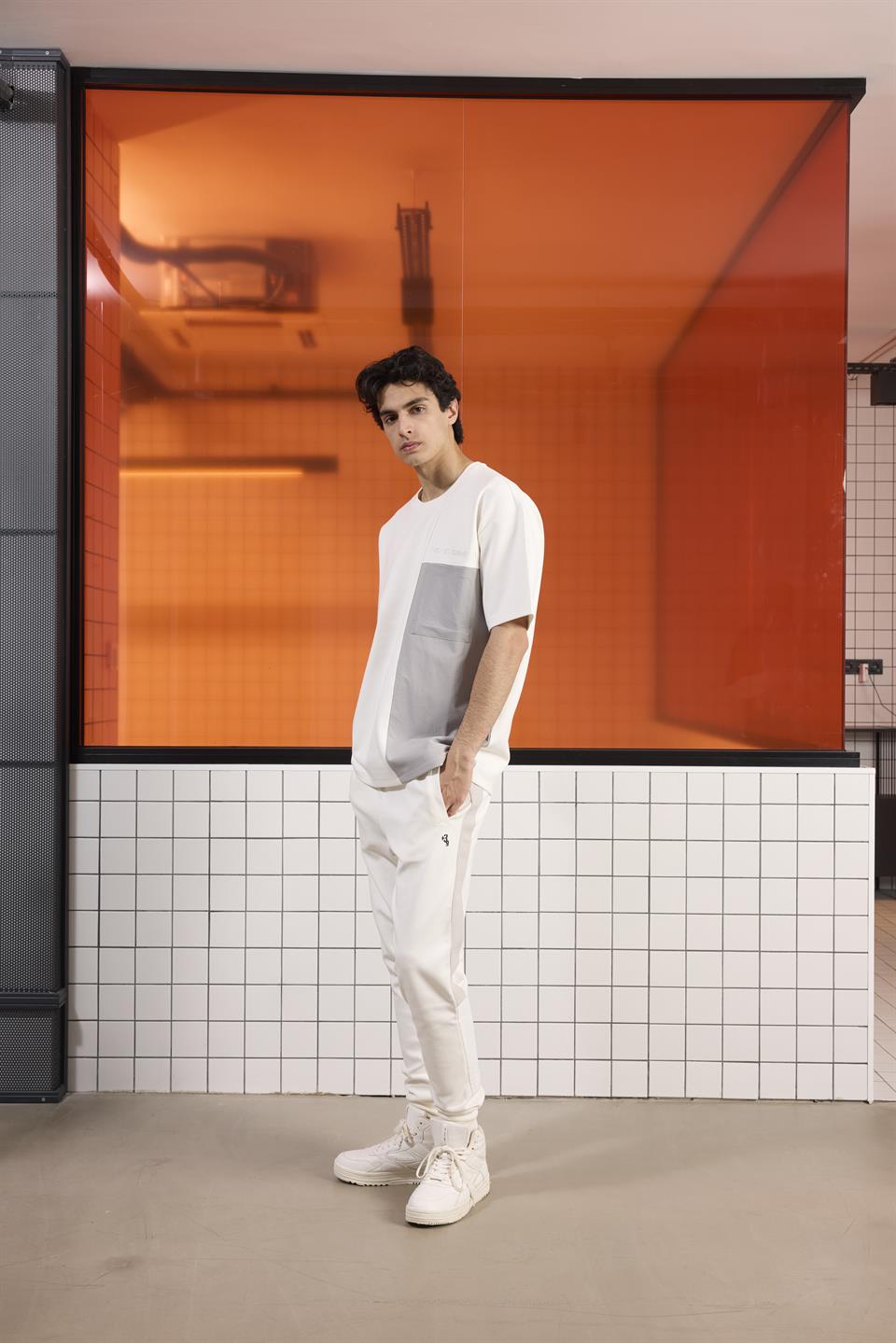 Bisiklet Yaka Cep Detaylı Oversize Erkek T-shirt