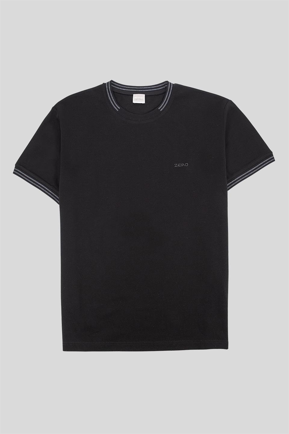 Bisiklet Yaka Çizgi Detaylı Pike T-shirt