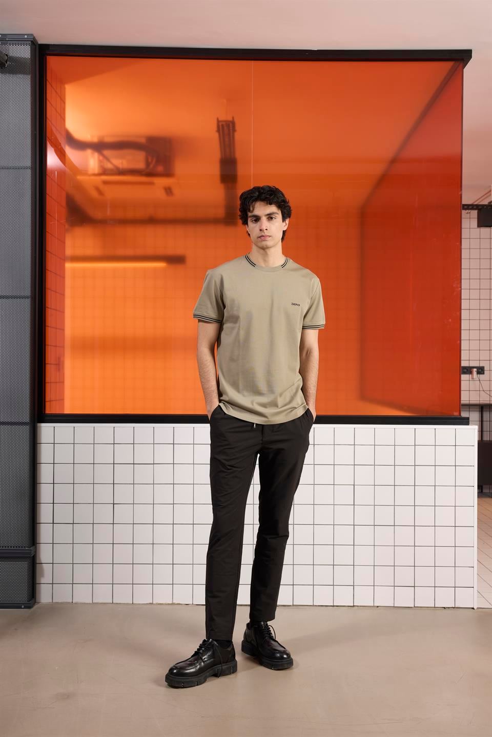 Bisiklet Yaka Çizgi Detaylı Pike T-shirt