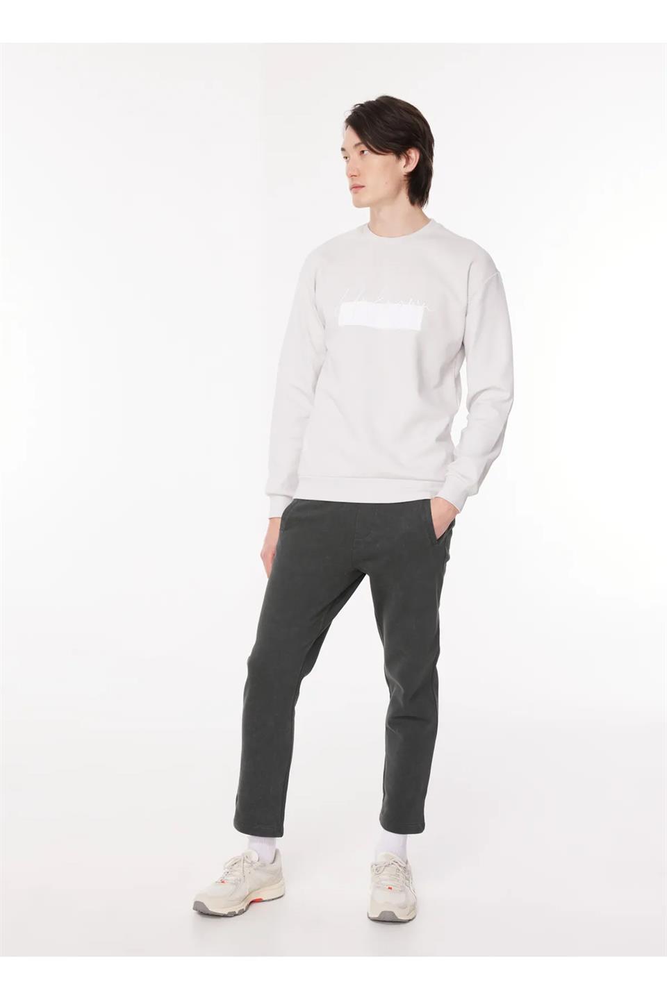 Bisiklet Yaka Göğüs Baskılı Erkek Sweatshirt