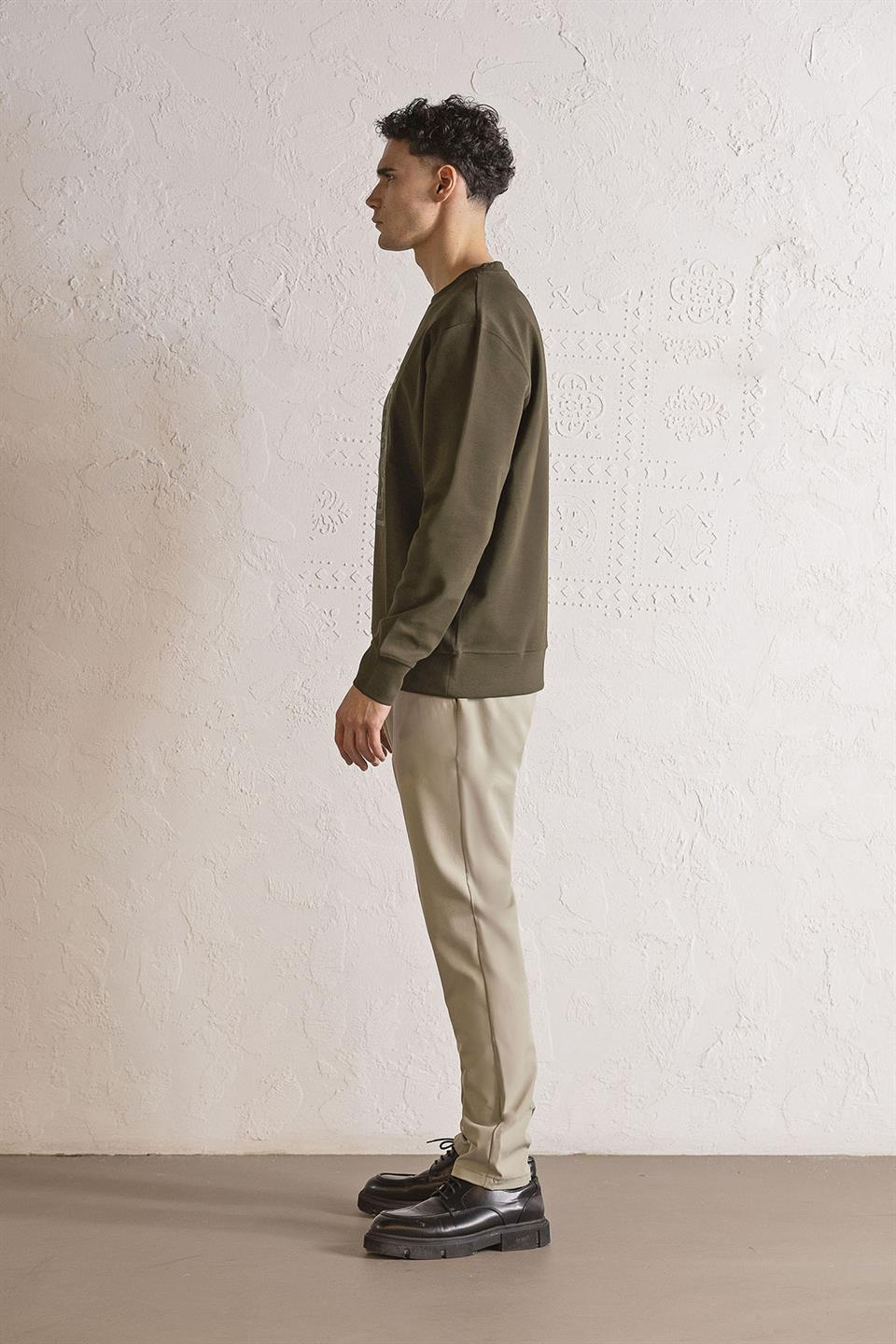 Bisiklet Yaka Kabartma Baskılı Erkek Sweatshirt
