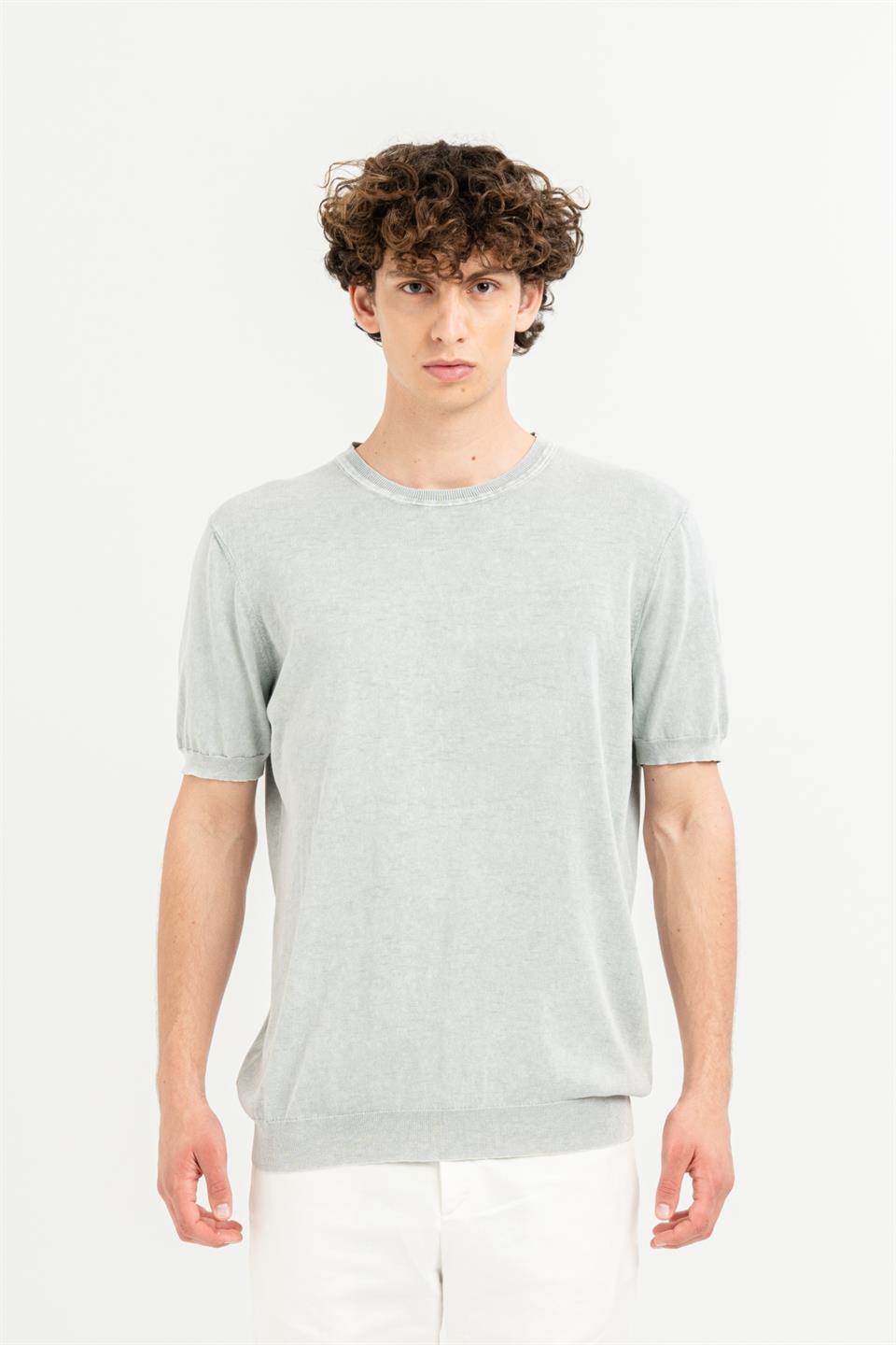 Bisiklet Yaka Kısa Kollu %100 Pamuk Slim Fit Erkek T-shirt