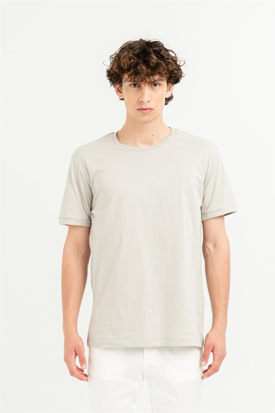 Bisiklet Yaka Kol Ucu Duble %100 Pamuk Slim Fit Erkek T-shirt