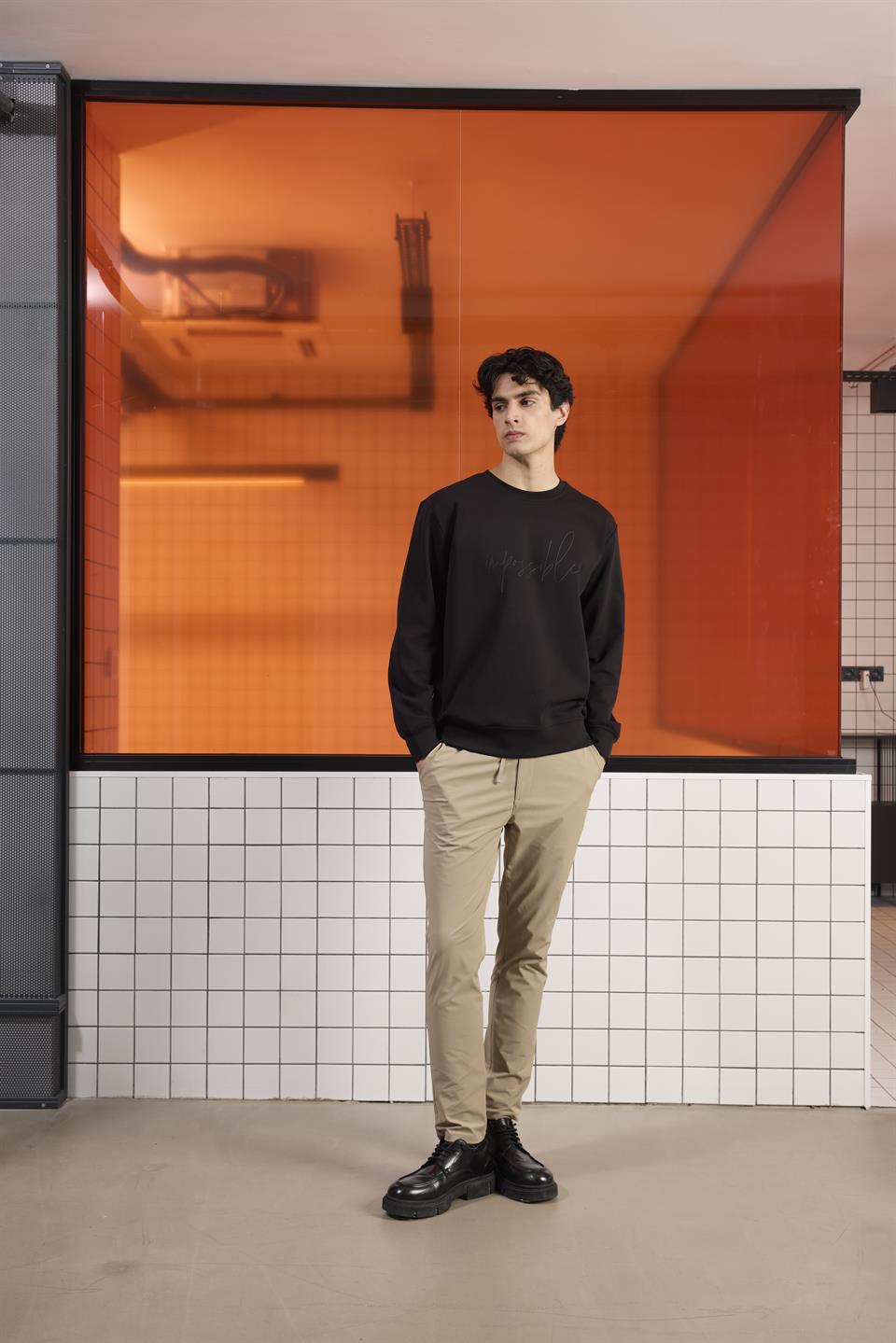 Bisiklet Yaka Ön ve Arkası Tasarım Baskılı Erkek Sweatshirt