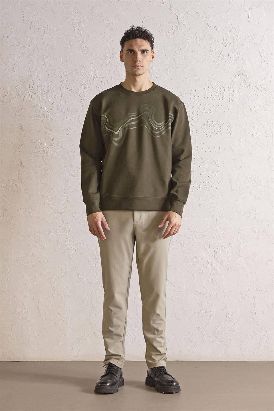 Bisiklet Yaka Önü Dalga Baskılı Erkek Sweatshirt