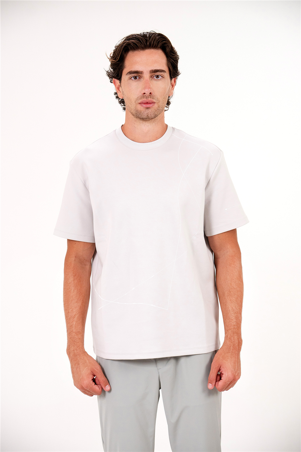 Bisiklet Yaka Önü Geometrik Çizgi Baskılı Erkek T-shirt