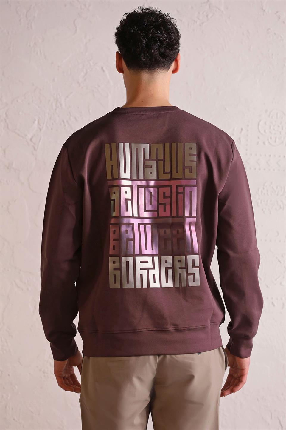 Bisiklet Yaka Sırtı ve Göğsü Baskılı Erkek Sweatshirt