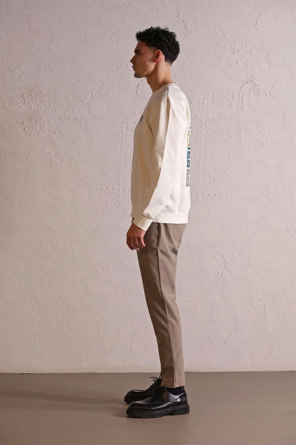 Bisiklet Yaka Sırtı ve Göğsü Baskılı Erkek Sweatshirt